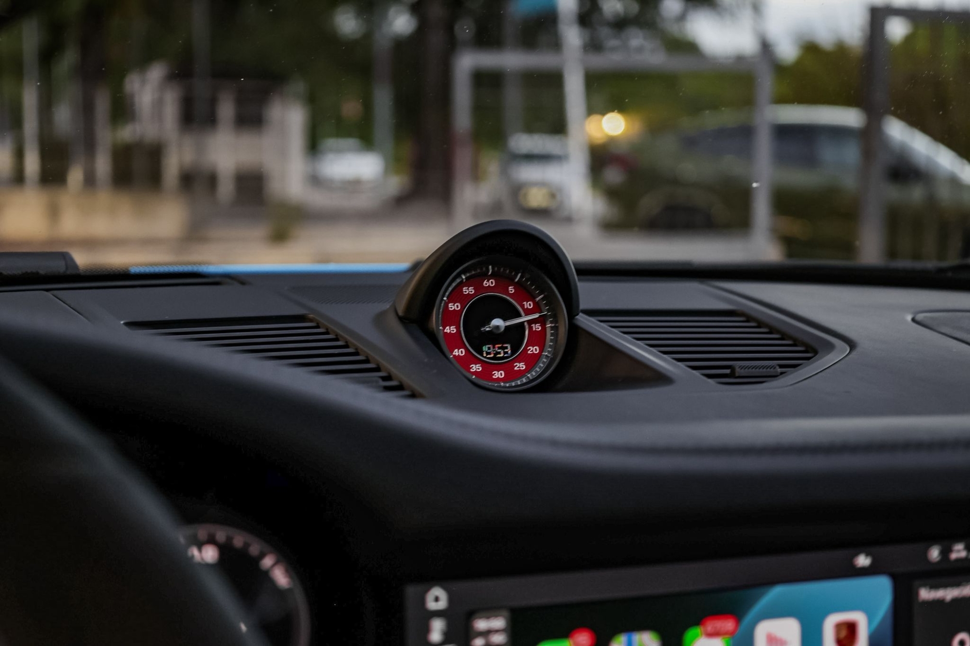 PORSCHE 992 TURBO