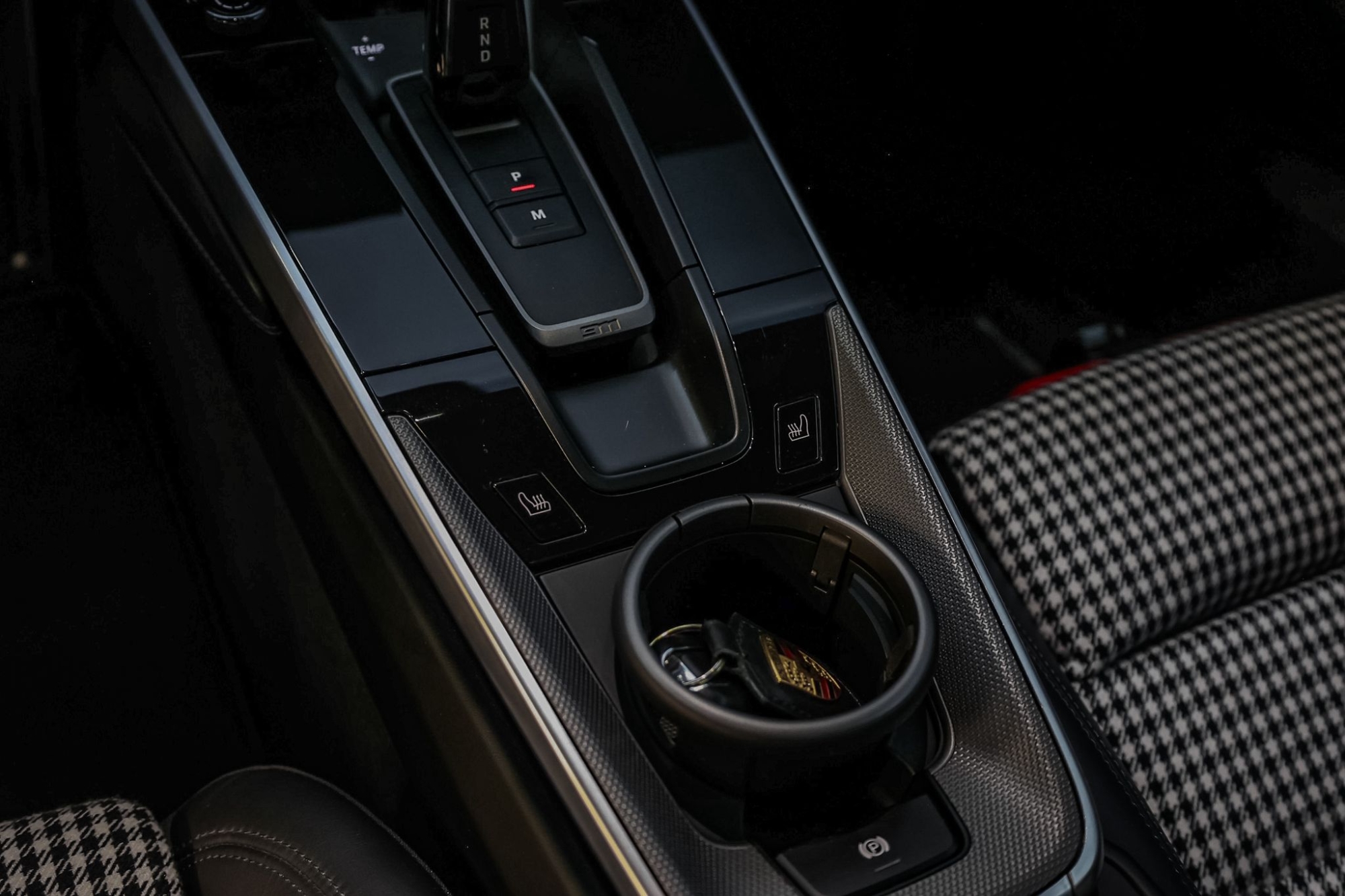 PORSCHE 992 TURBO