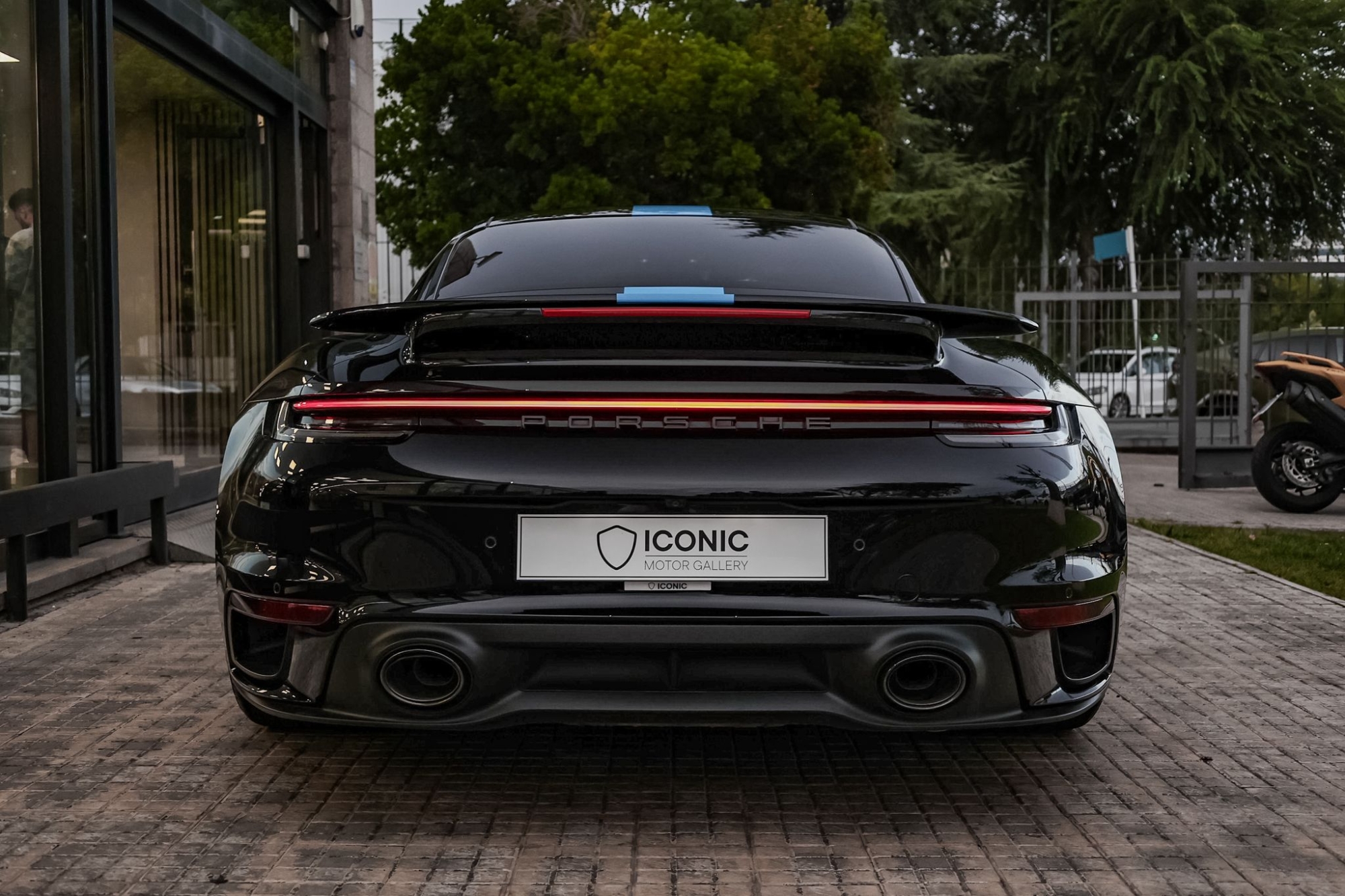 PORSCHE 992 TURBO