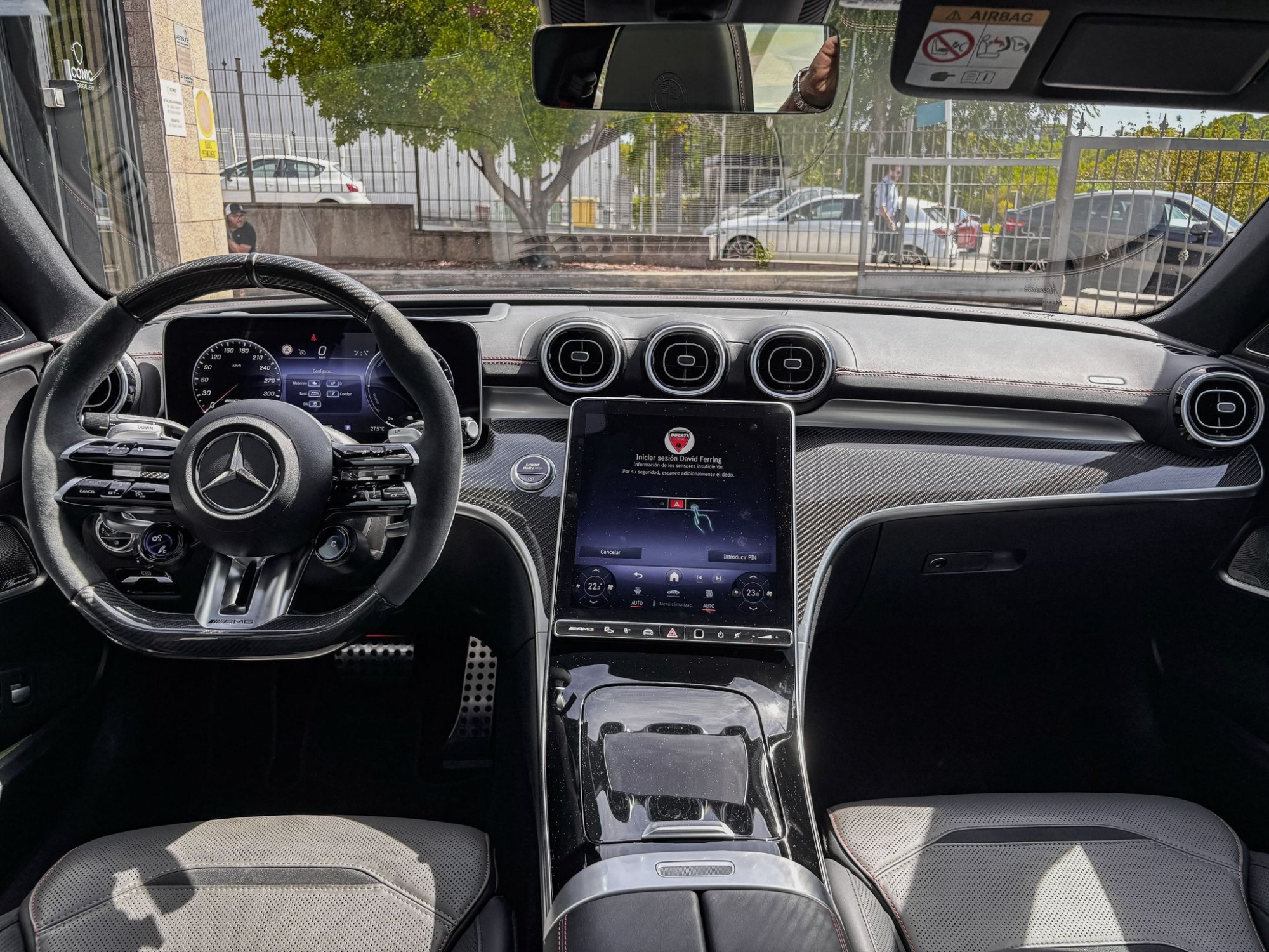 MERCEDES-BENZ AMG C 63 S E PERFORMANCE 4MATIC+