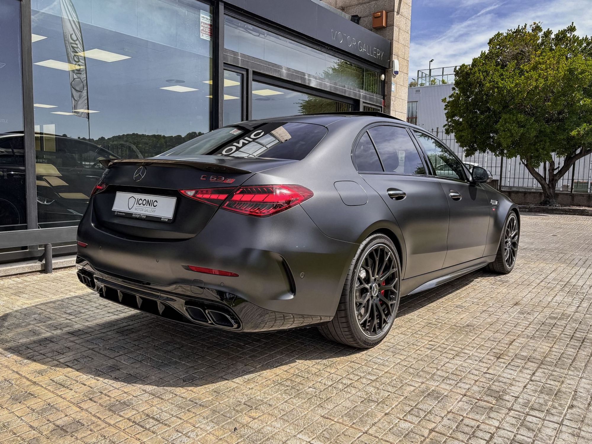 MERCEDES-BENZ AMG C 63 S E PERFORMANCE 4MATIC+