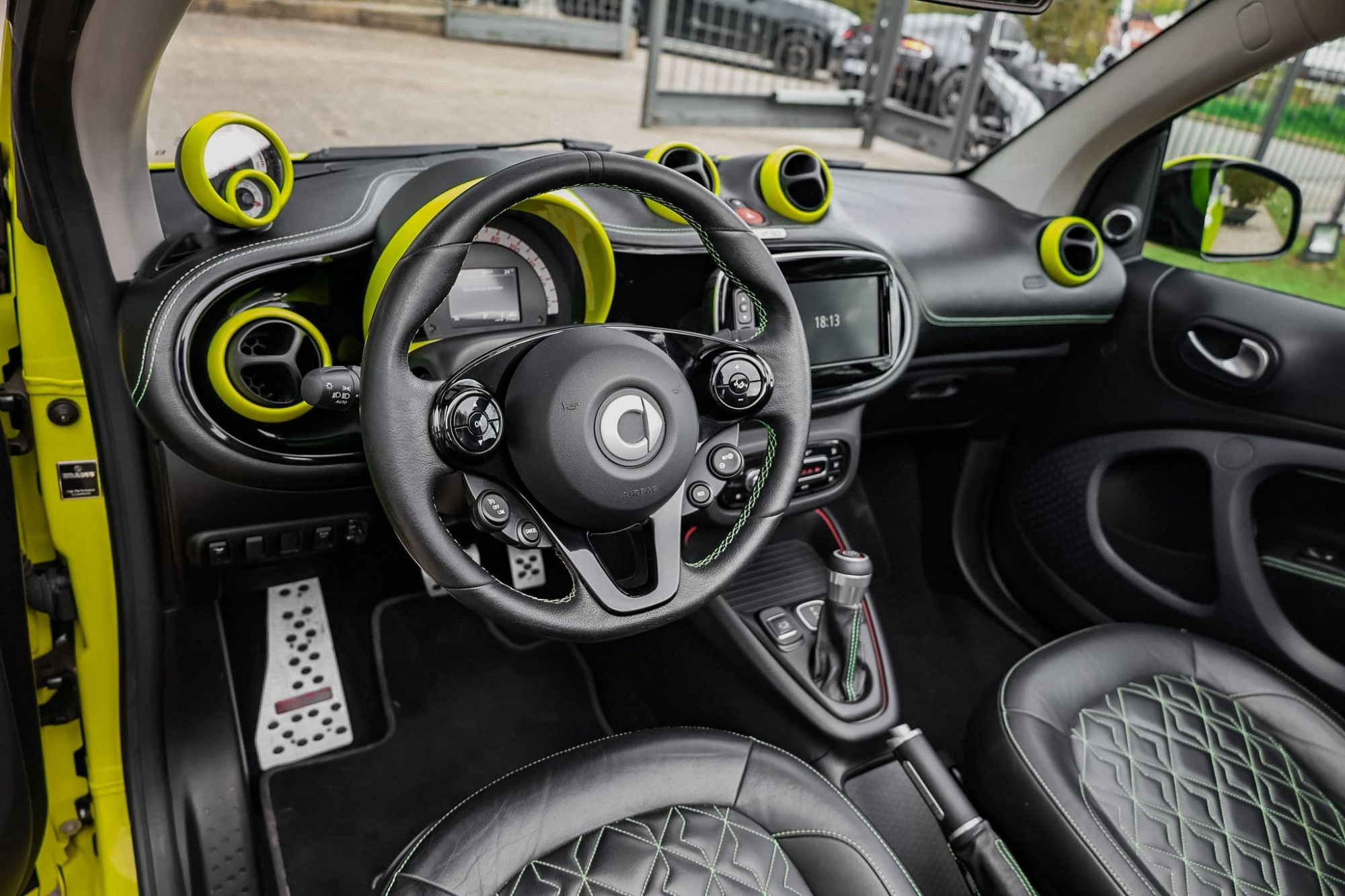 SMART FORTWO CABRIO BRABUS 1/50