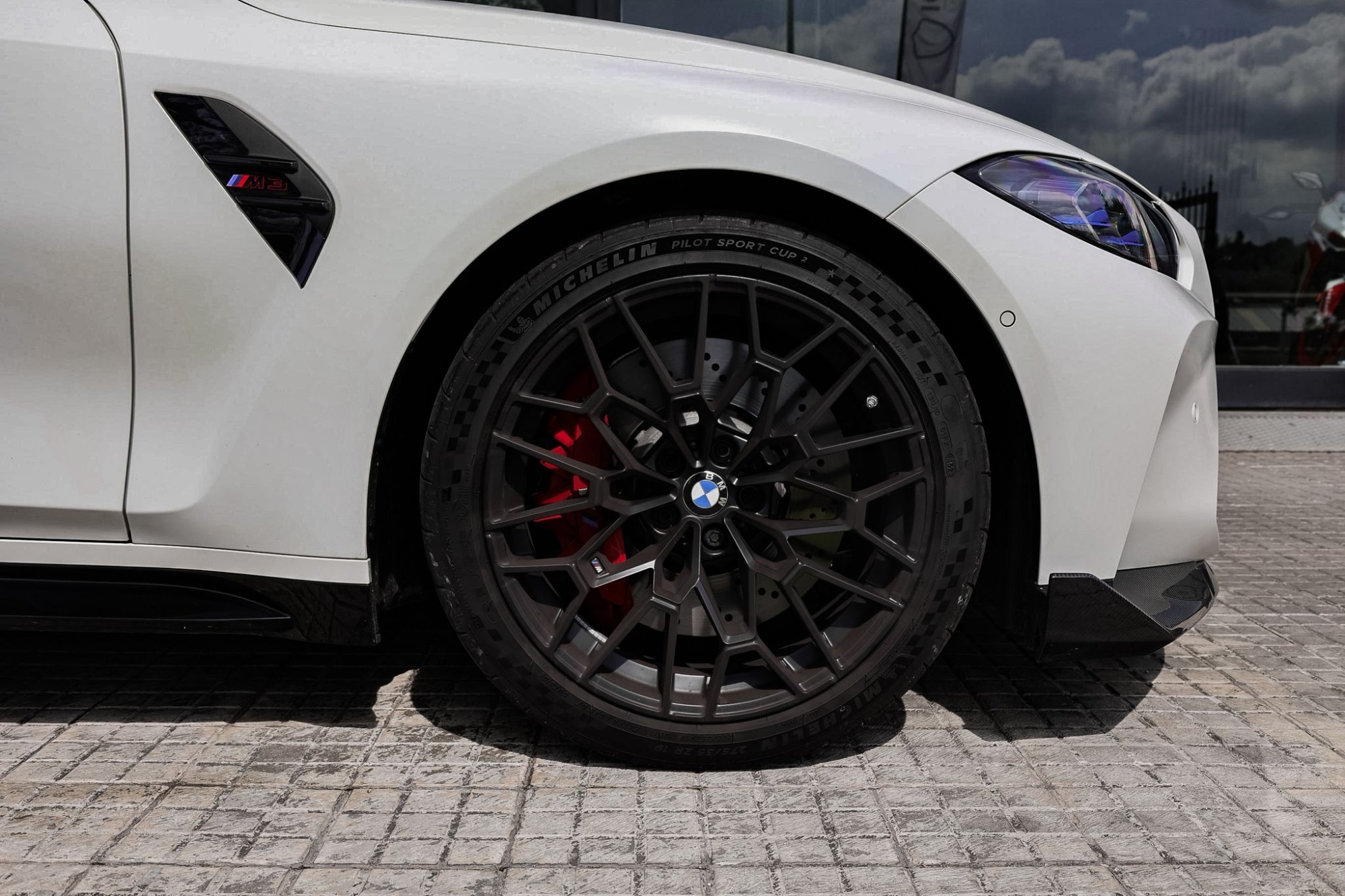 BMW M3 CS