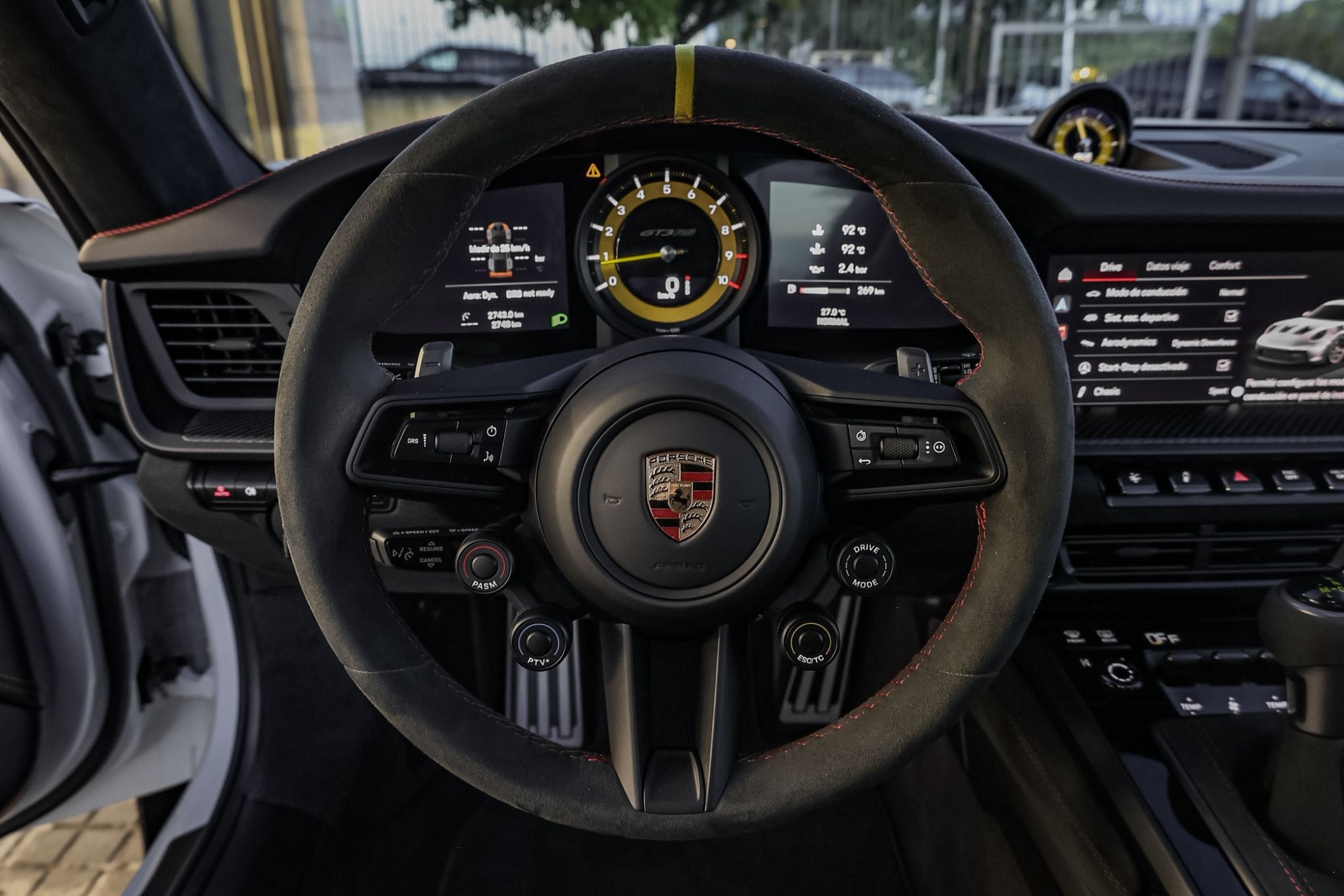 PORSCHE 911 992 GT3 RS