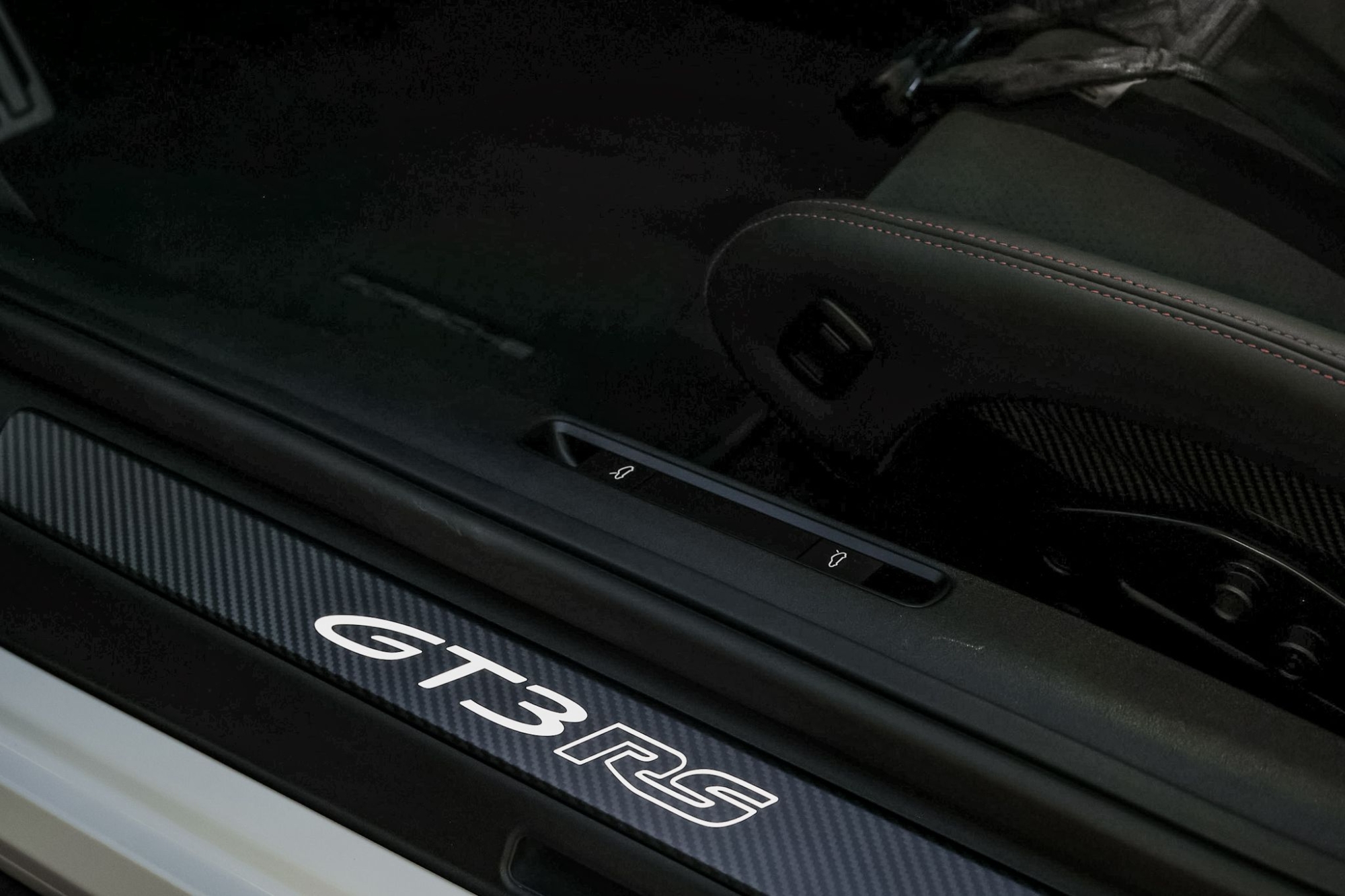 PORSCHE 911 992 GT3 RS
