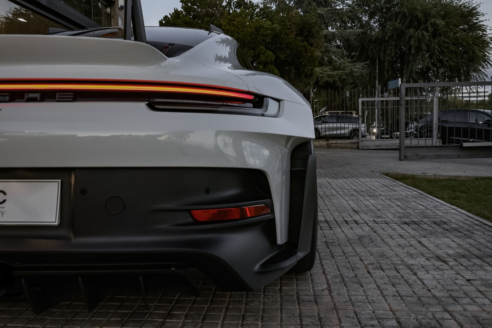PORSCHE 911 992 GT3 RS