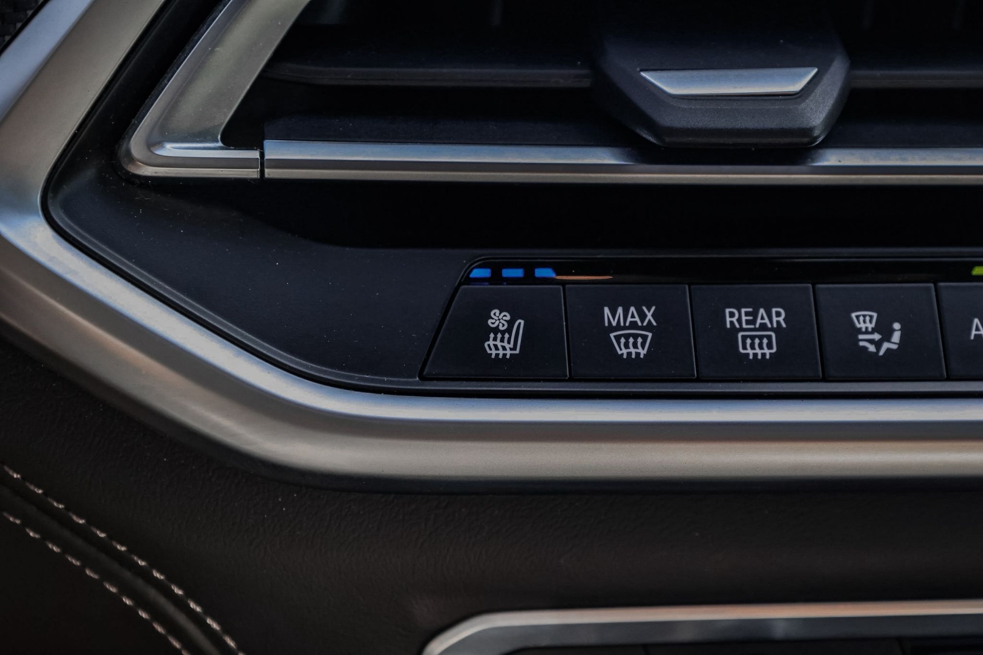 BMW X6 M50D