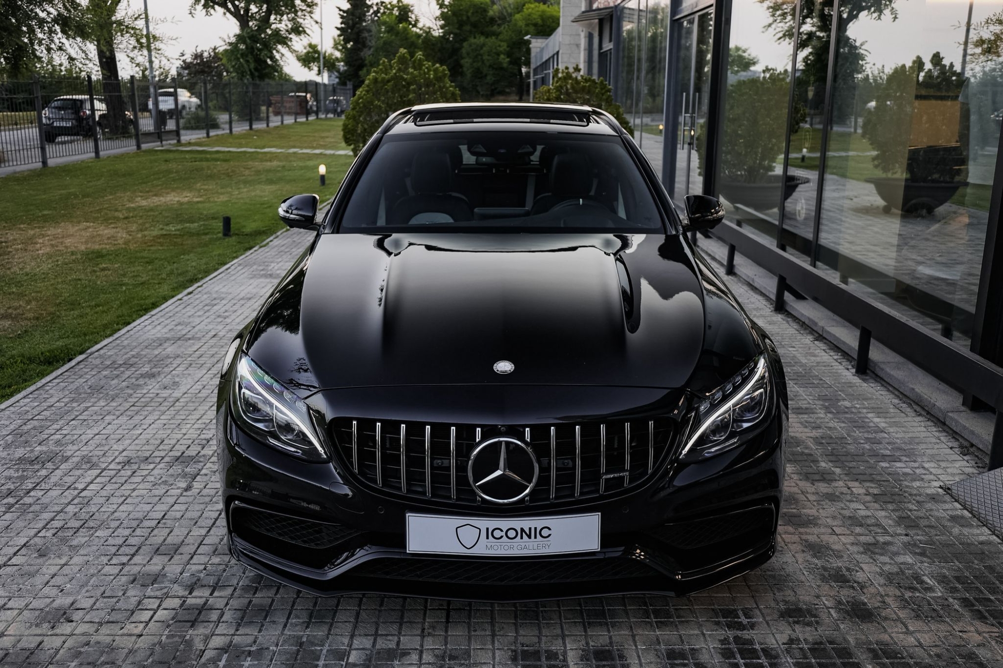 MERCEDES-BENZ AMG C 63 STATE
