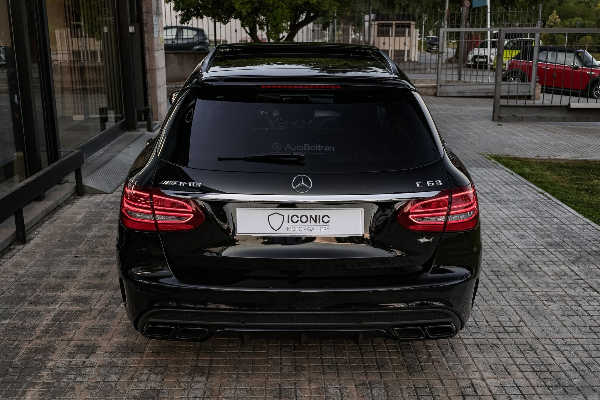 MERCEDES-BENZ AMG C 63 STATE