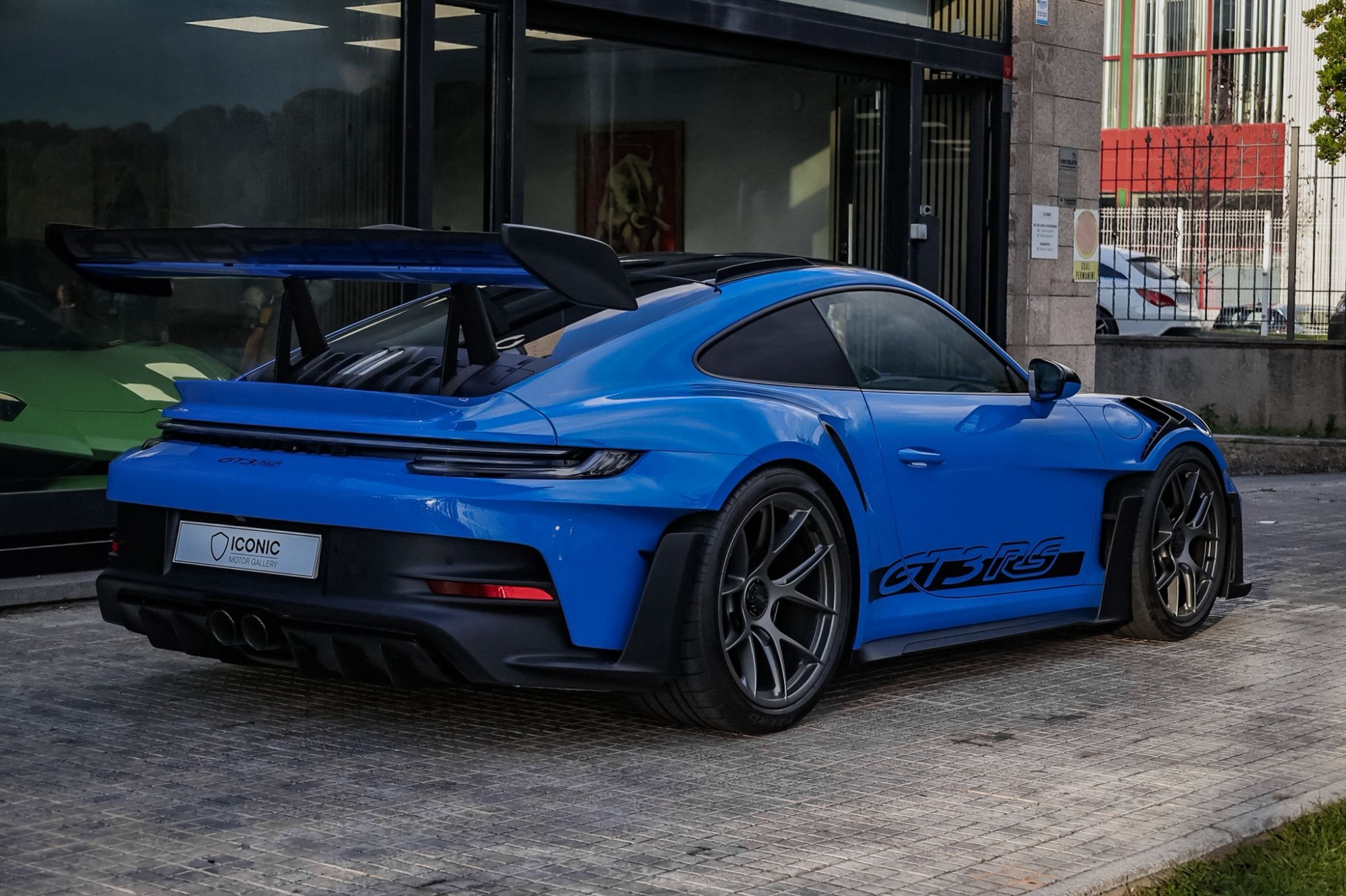 PORSCHE 911 992 GT3 RS WEISSACH PACKAGE