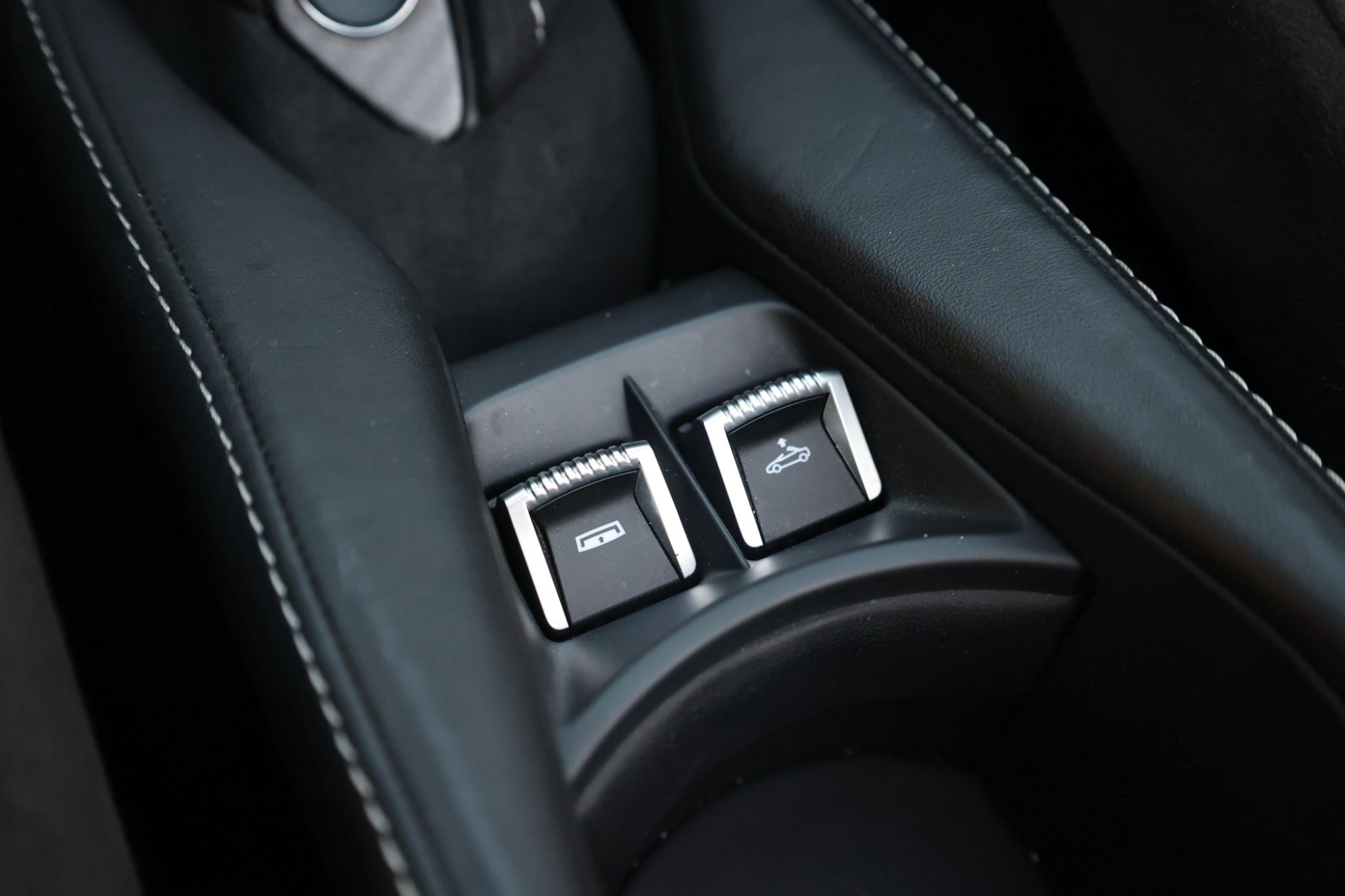 MCLAREN 720S SPIDER