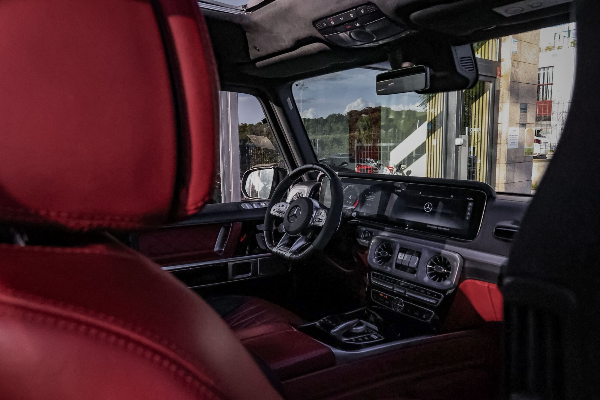 MERCEDES-BENZ AMG G63