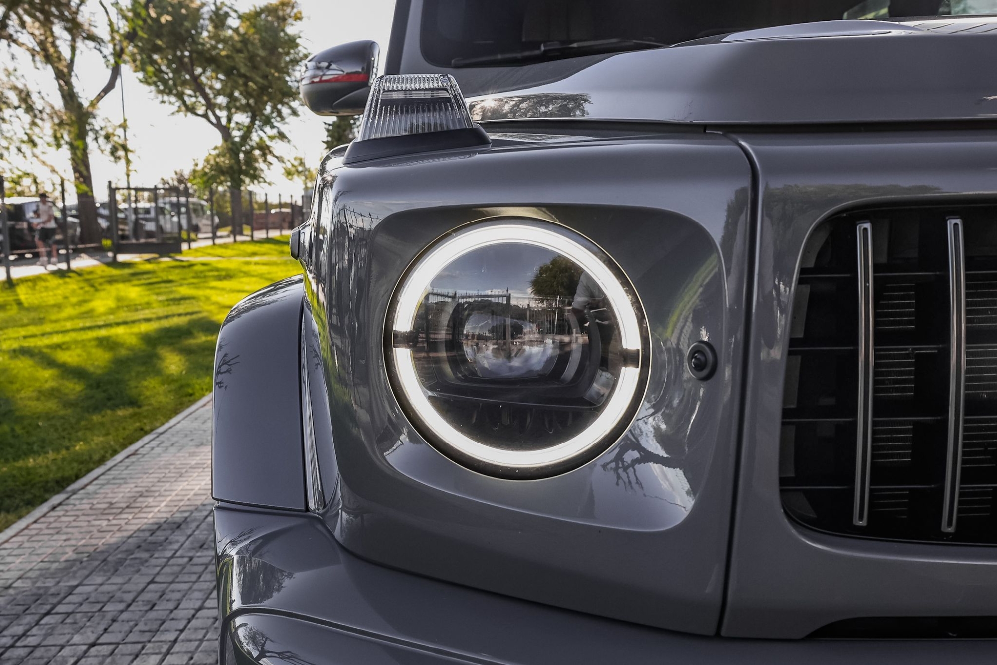 MERCEDES-BENZ AMG G63