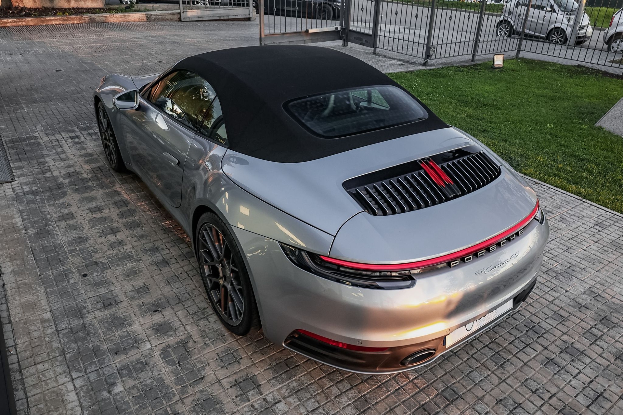 PORSCHE 911 992 CARRERA 4S CABRIO