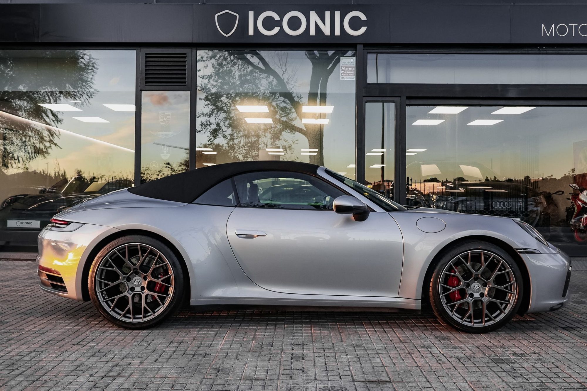 PORSCHE 911 992 CARRERA 4S CABRIO