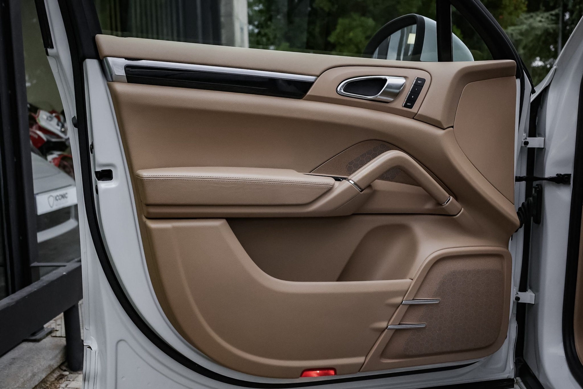 PORSCHE CAYENNE S