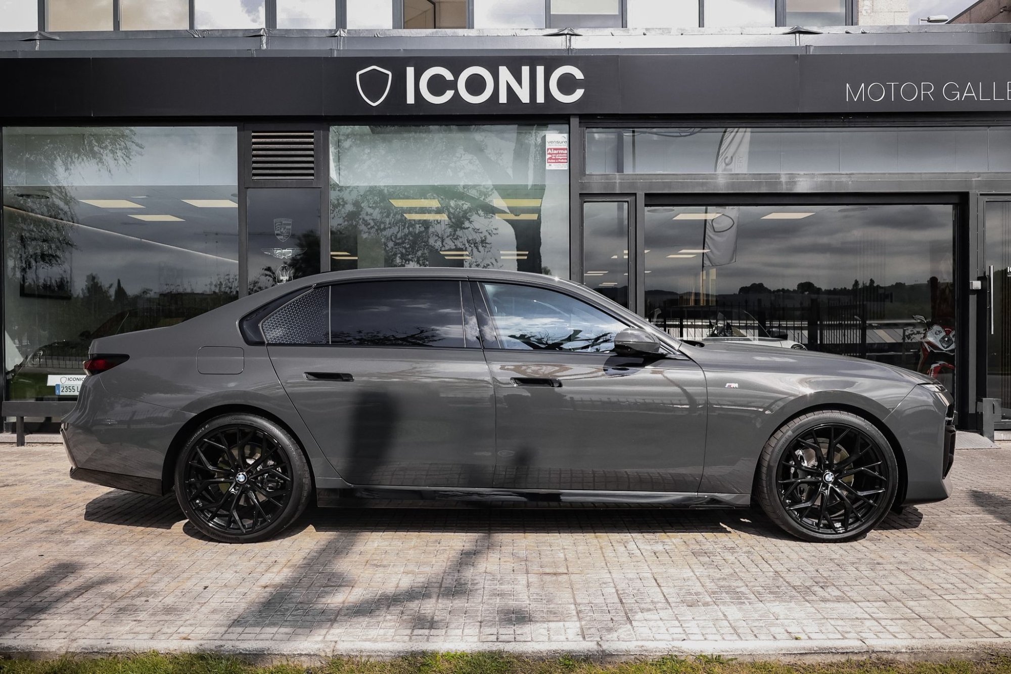BMW 740D MILDHYBRID