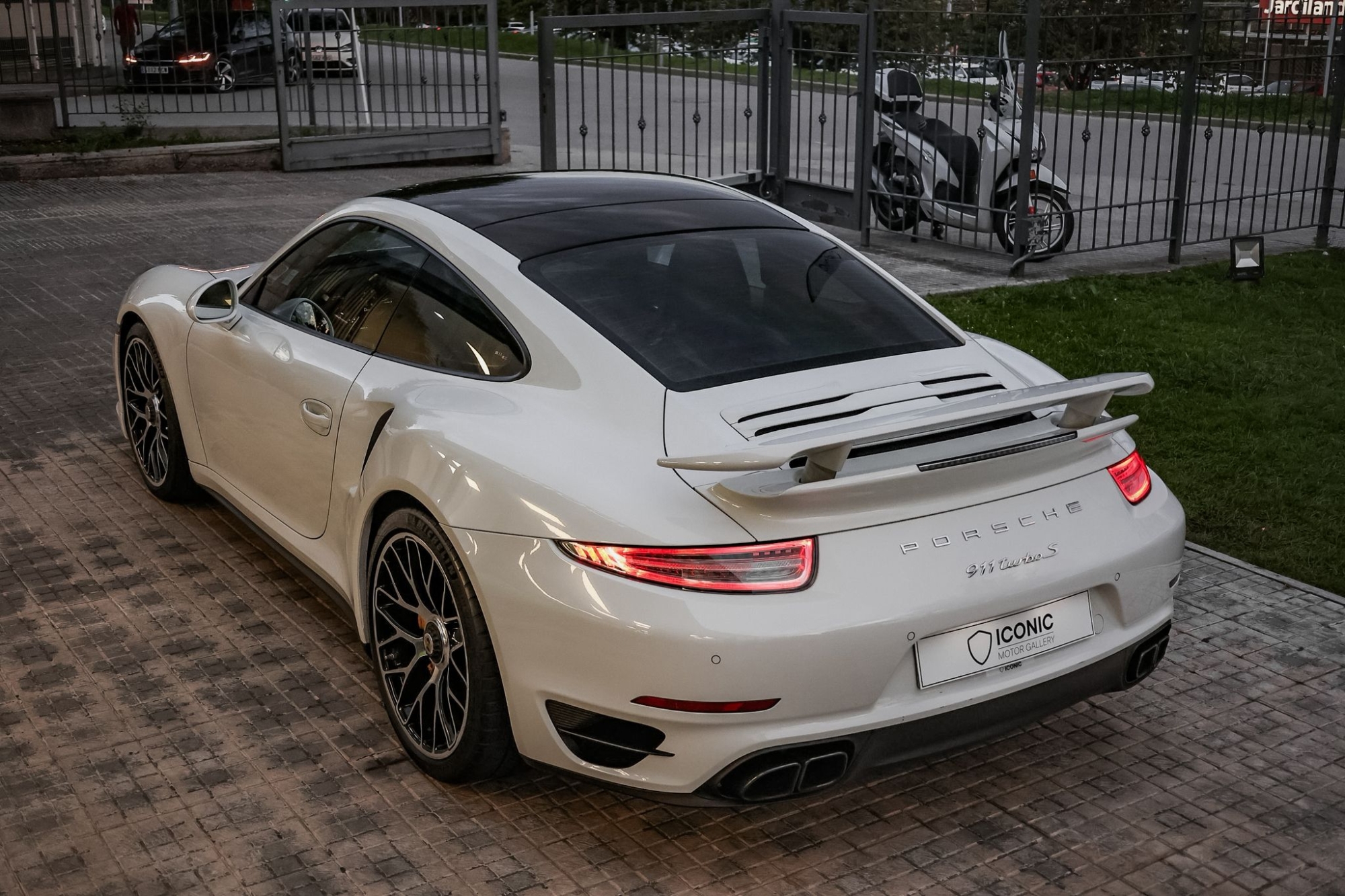 PORSCHE 911 991.1 TURBO S