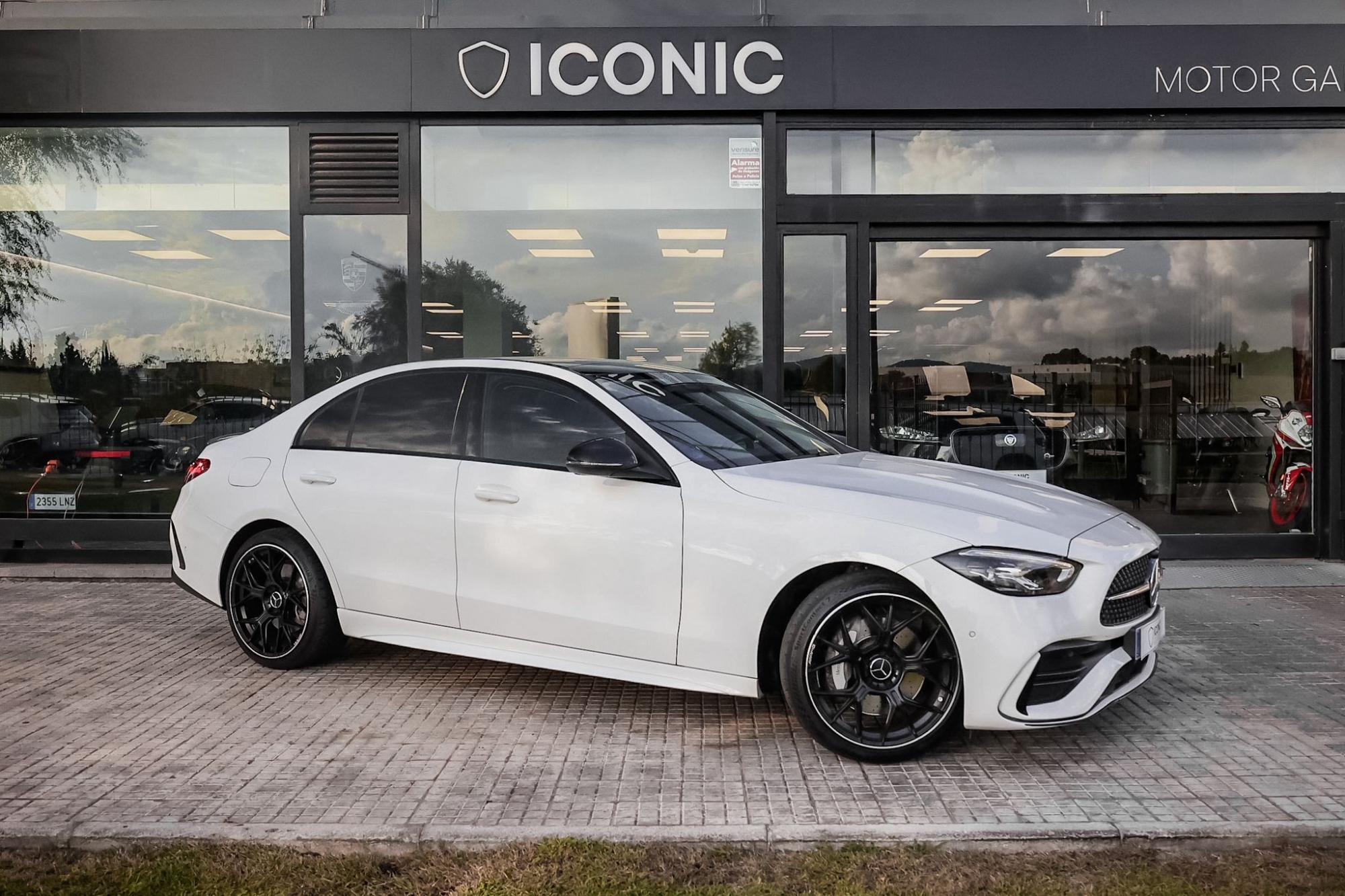 MERCEDES-BENZ CLASE C 300 E