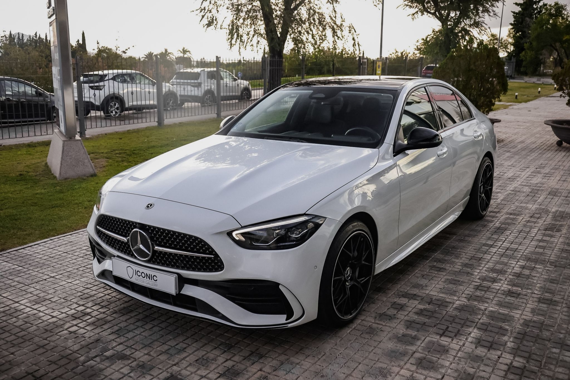 MERCEDES-BENZ CLASE C 300 E