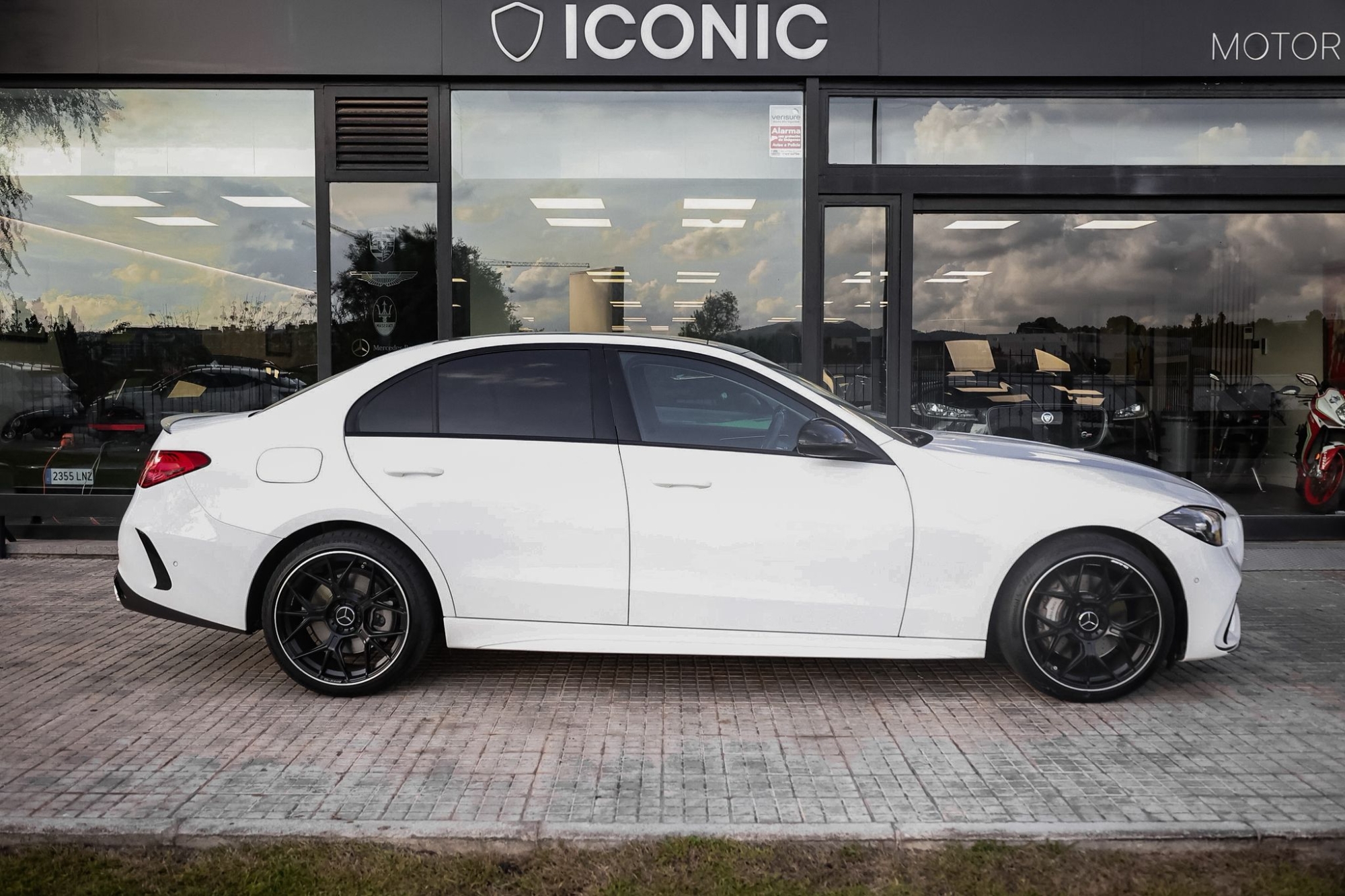 MERCEDES-BENZ CLASE C 300 E