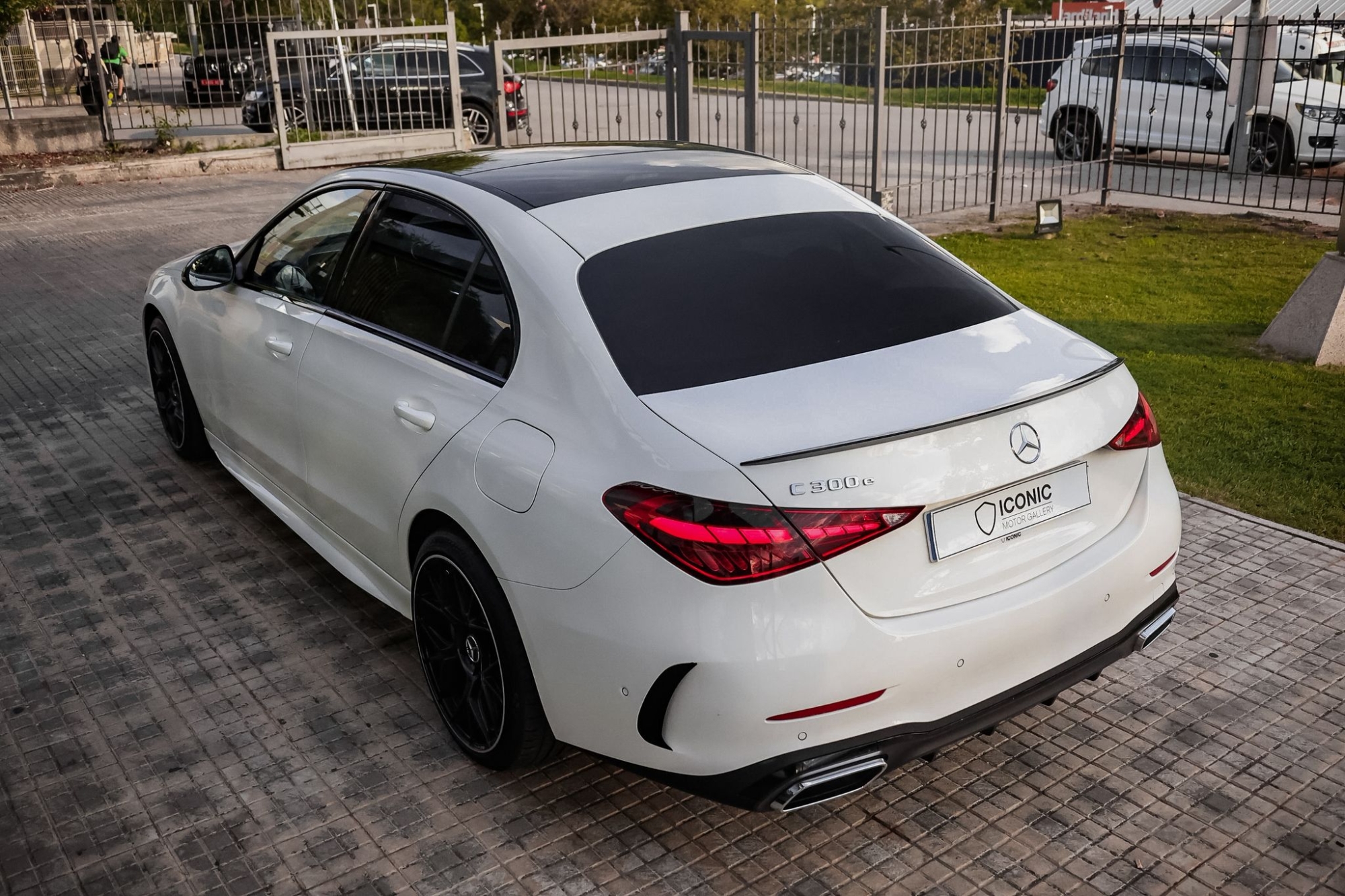 MERCEDES-BENZ CLASE C 300 E