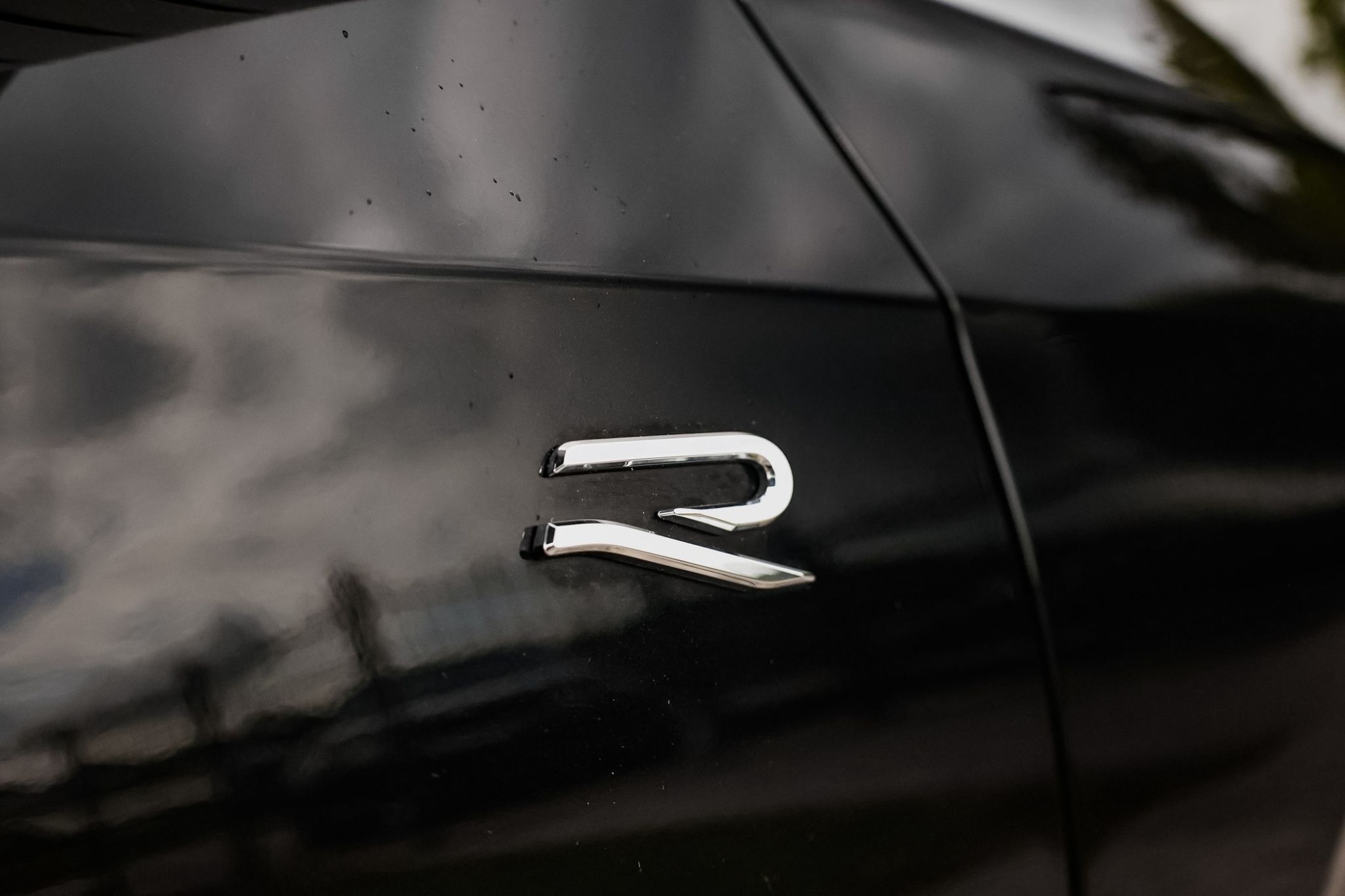 VOLKSWAGEN GOLF 8.5 R