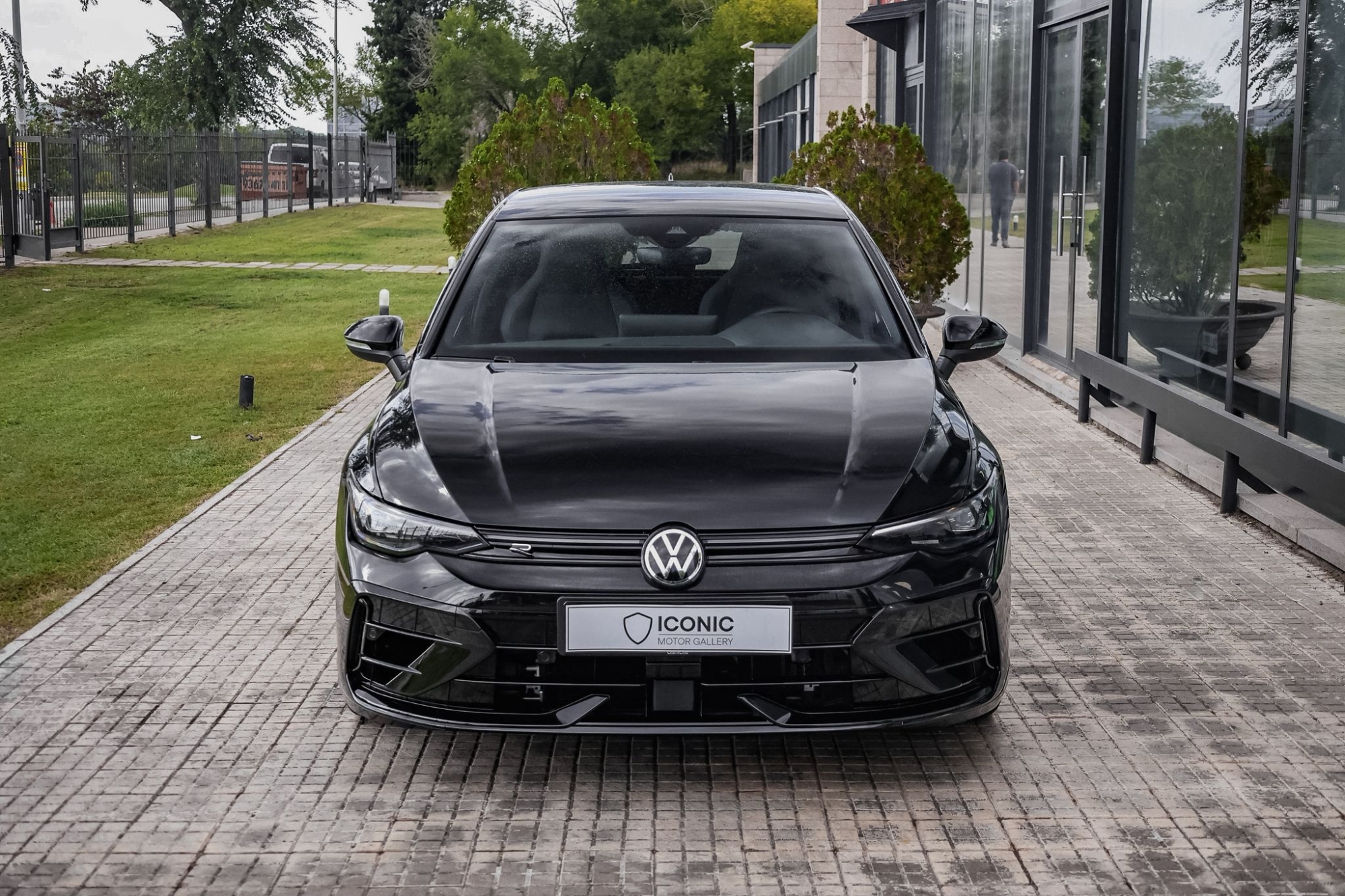 VOLKSWAGEN GOLF 8.5 R