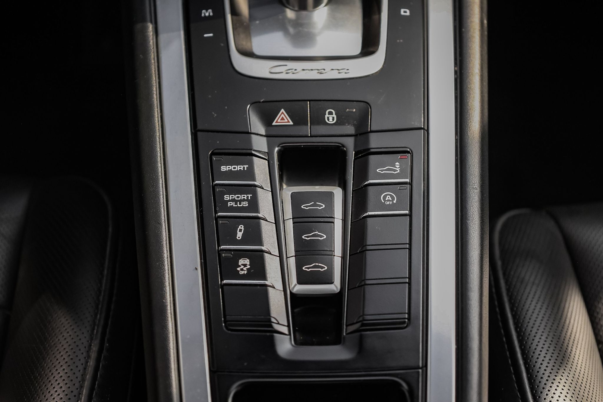 PORSCHE 911 991.1 CARRERA 4