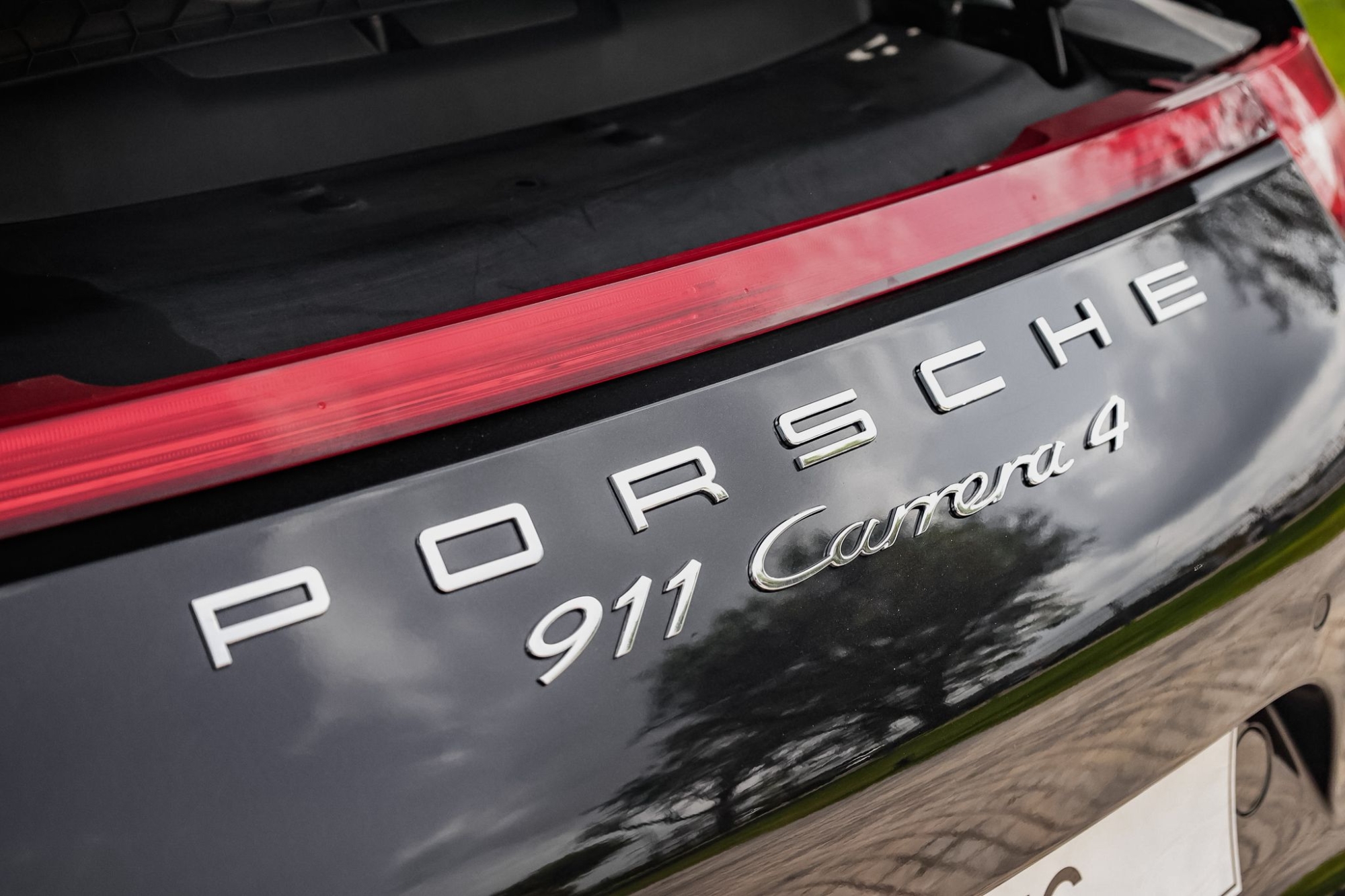 PORSCHE 911 991.1 CARRERA 4