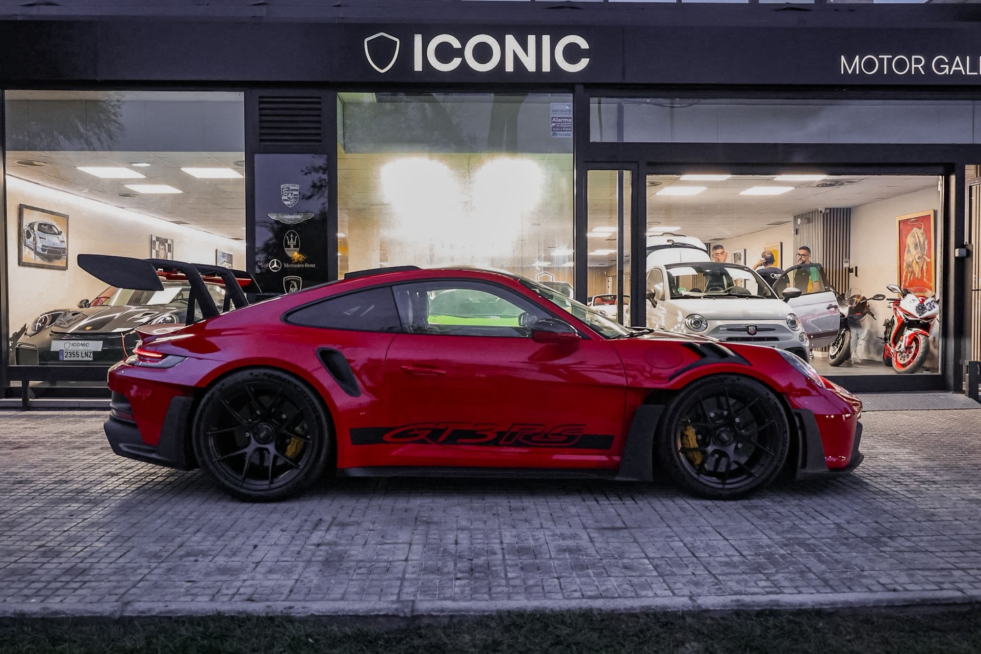 PORSCHE 911 992 GT3 RS WEISSACH PACKAGE