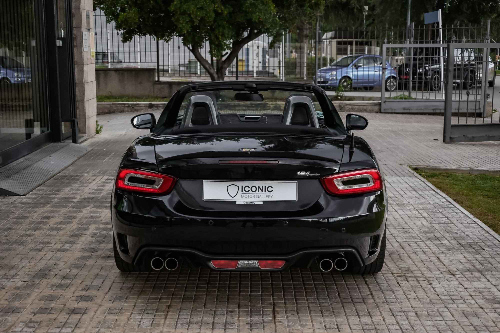 ABARTH 124 SPIDER