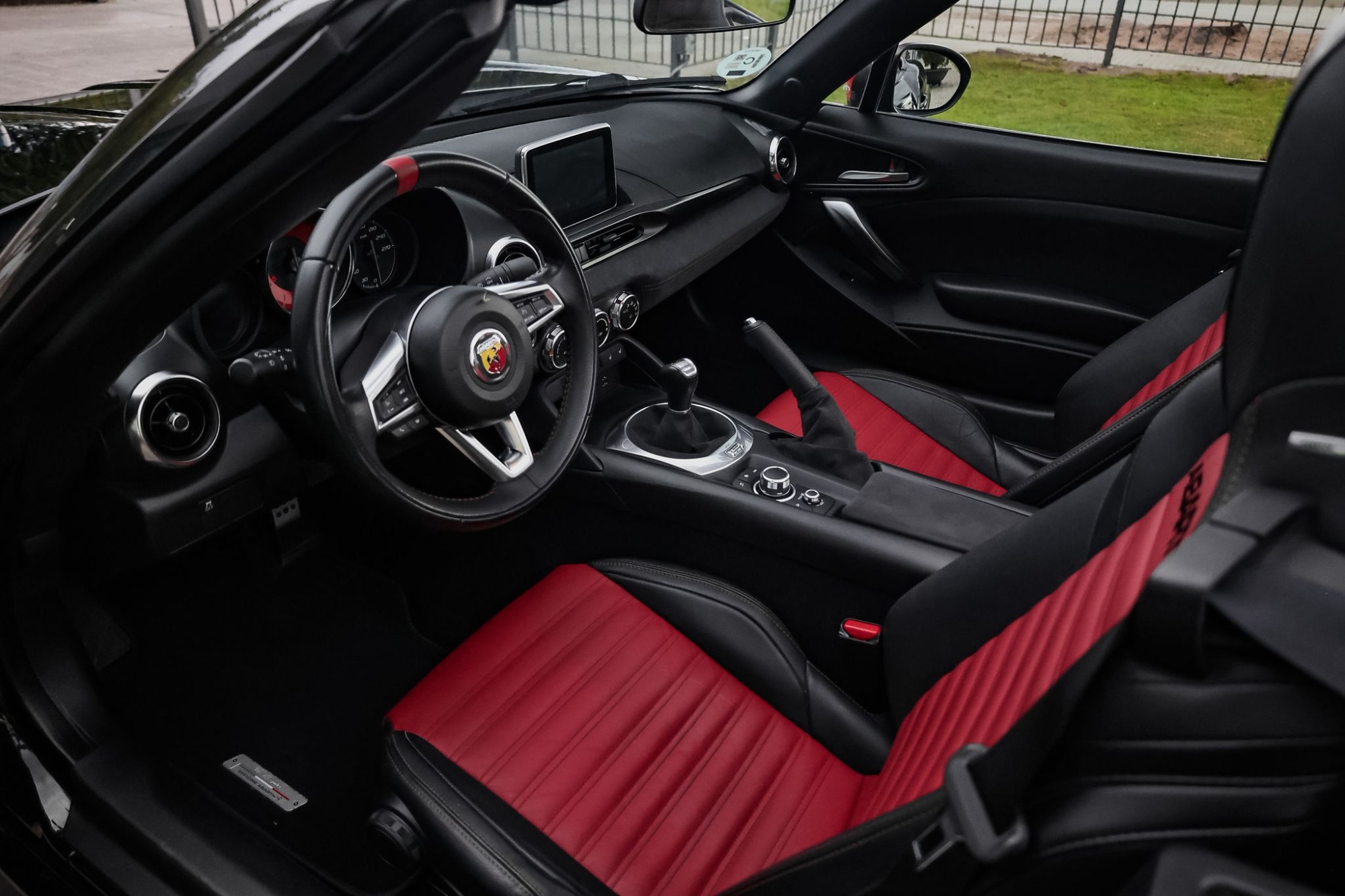 ABARTH 124 SPIDER