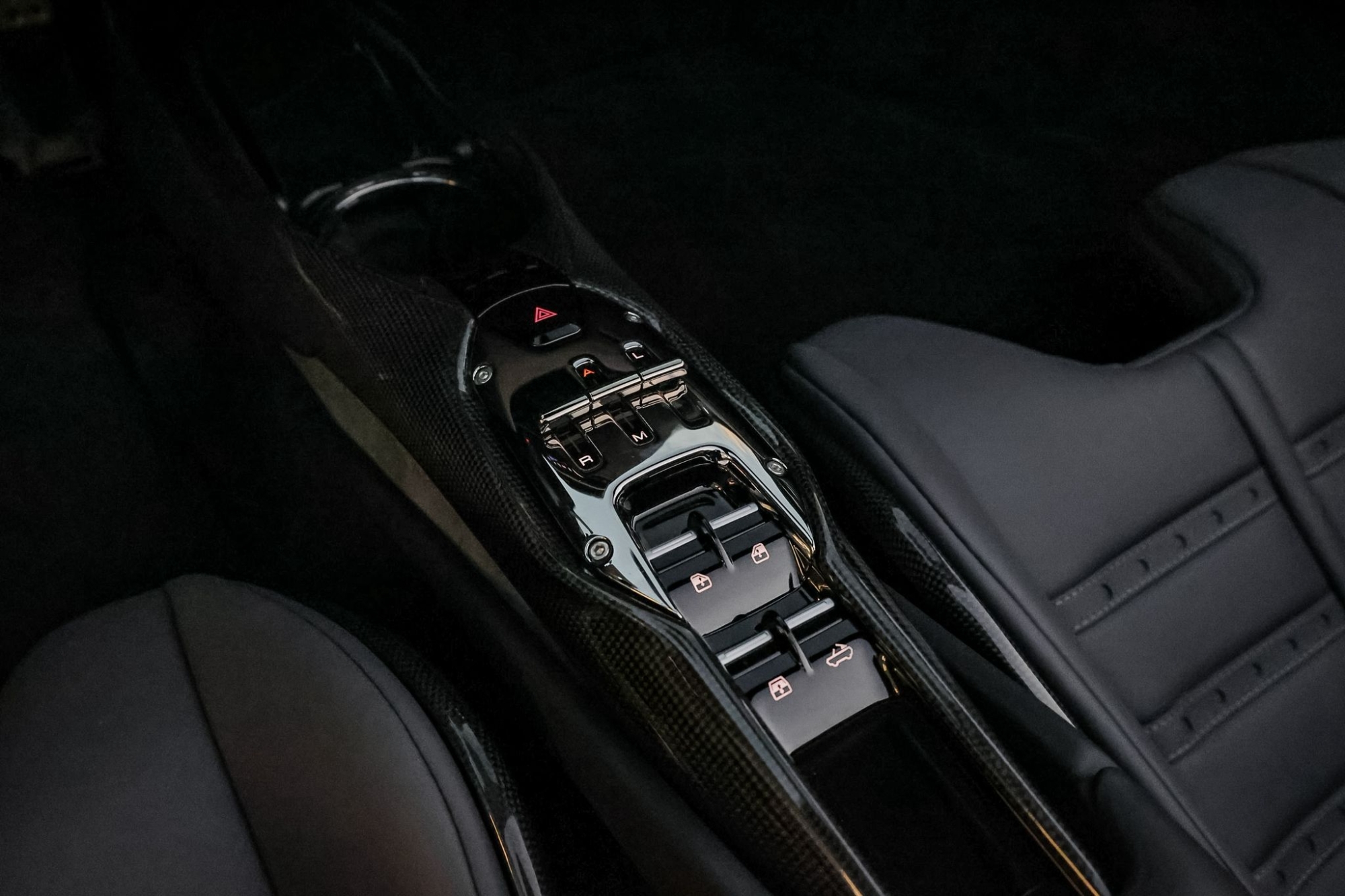 FERRARI 296 GTS