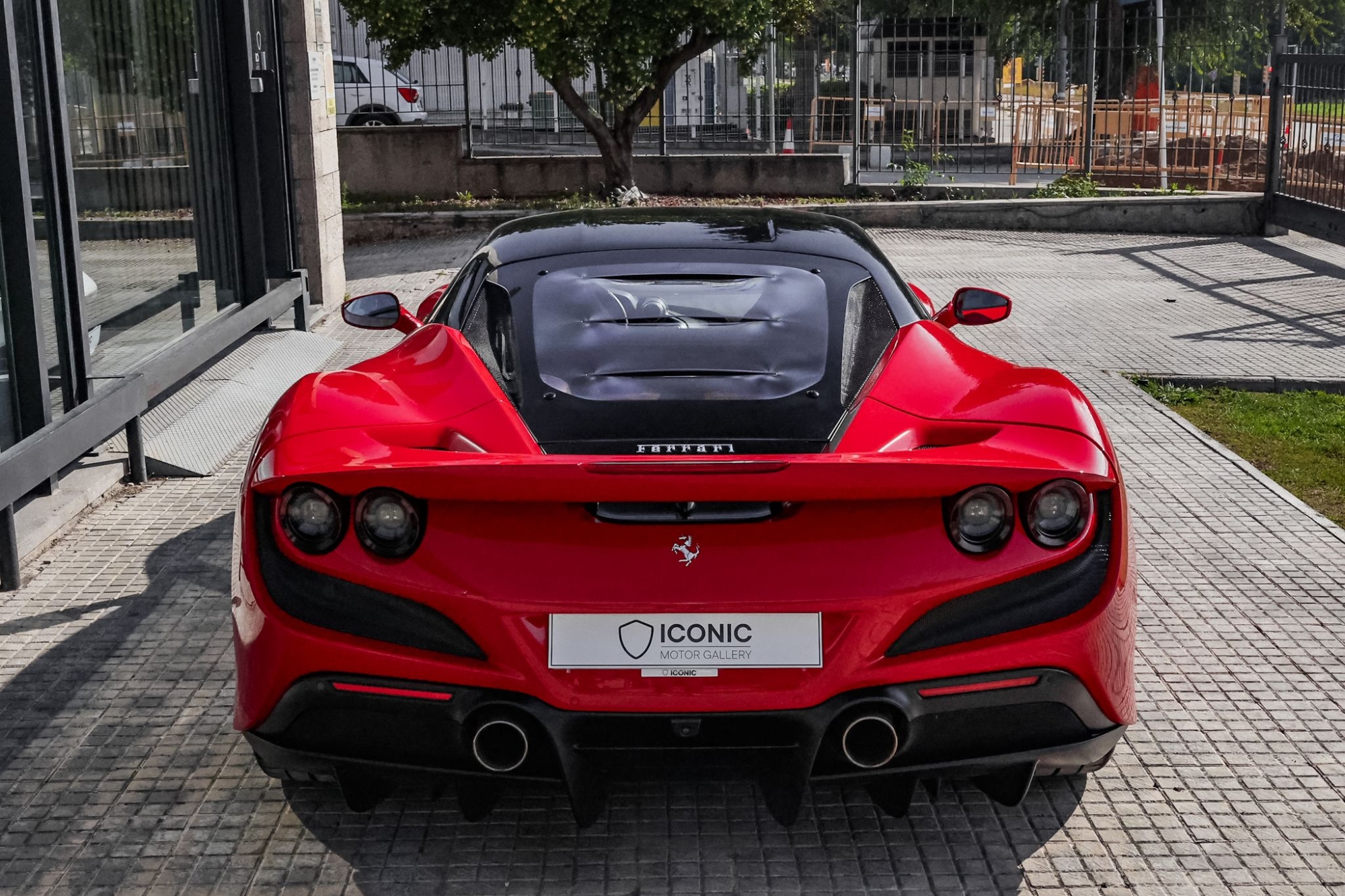 FERRARI F8 TRIBUTO