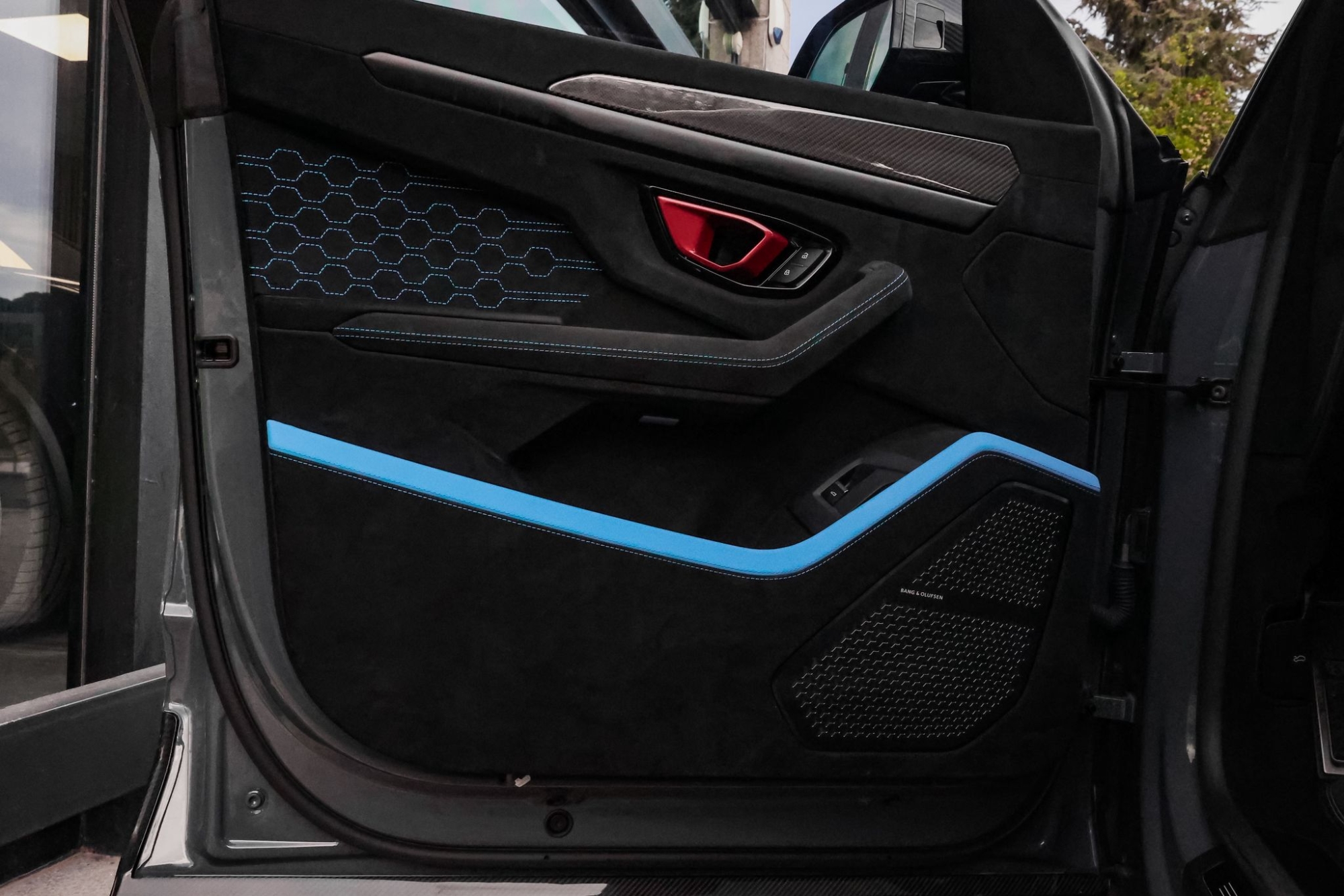 LAMBORGHINI URUS PERFORMANTE