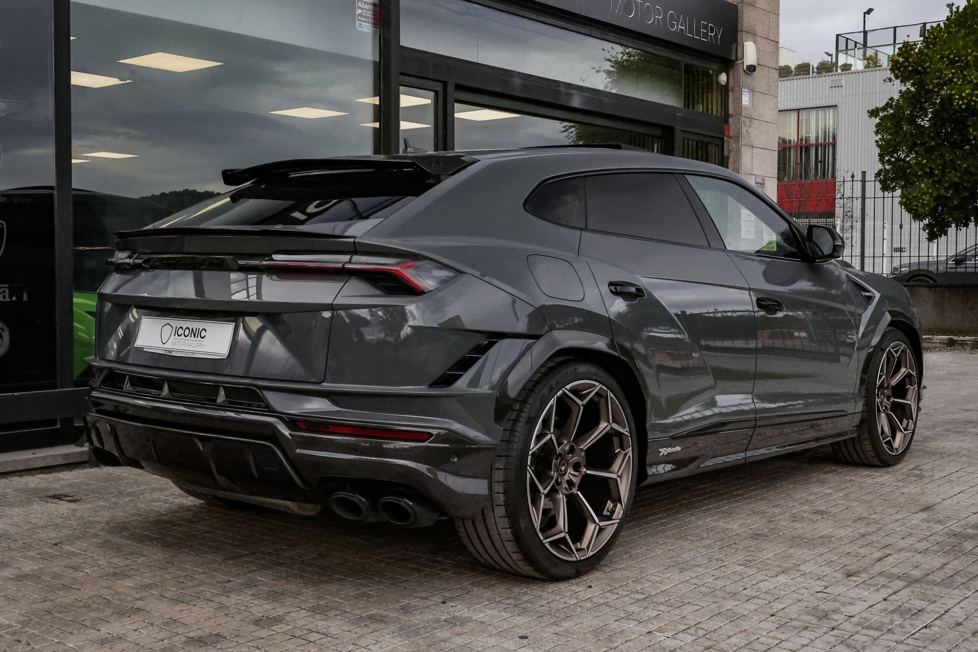 LAMBORGHINI URUS PERFORMANTE