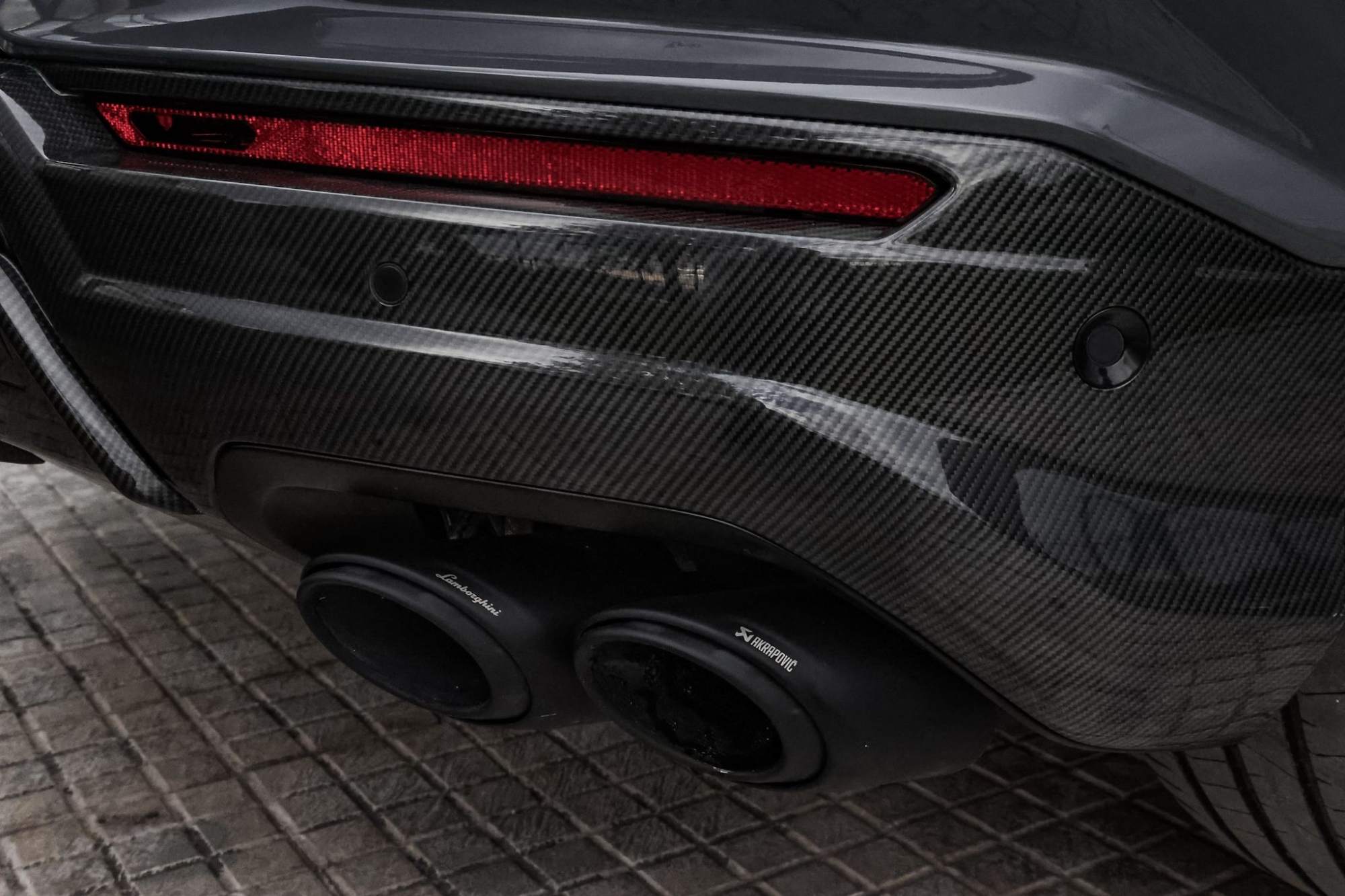 LAMBORGHINI URUS PERFORMANTE