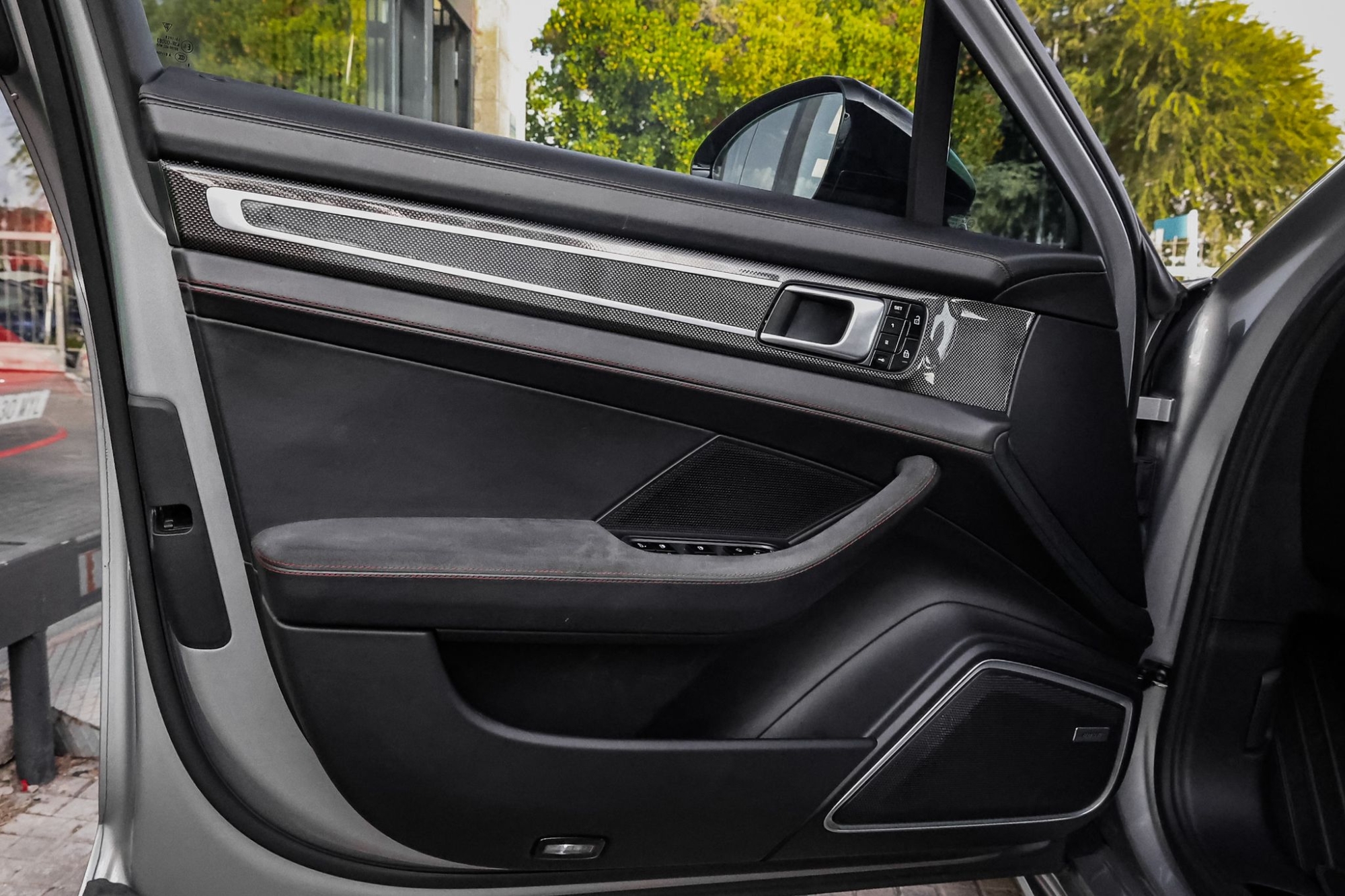 PORSCHE PANAMERA GTS