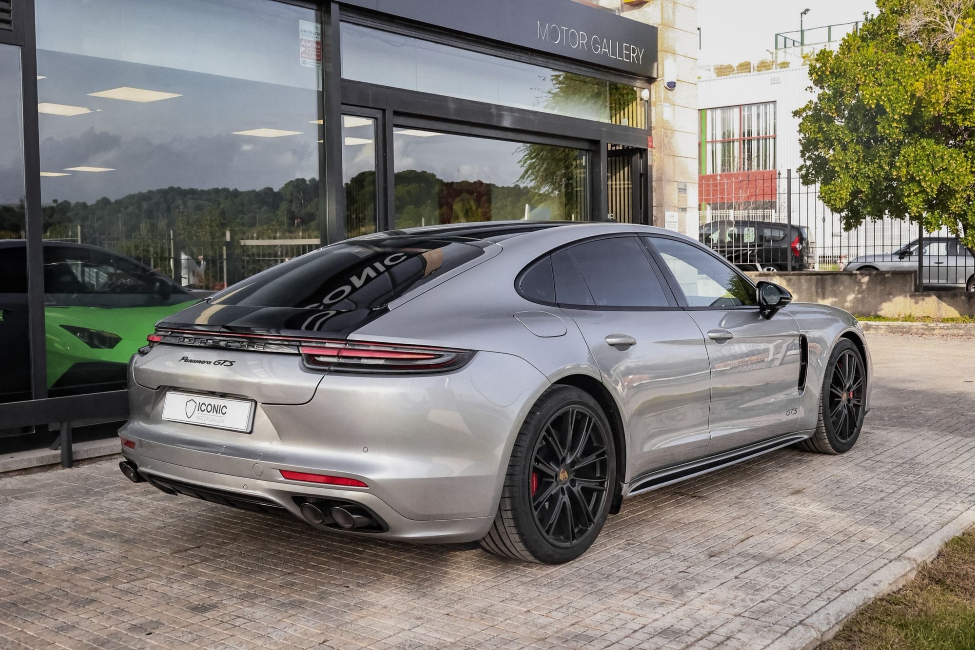 PORSCHE PANAMERA GTS