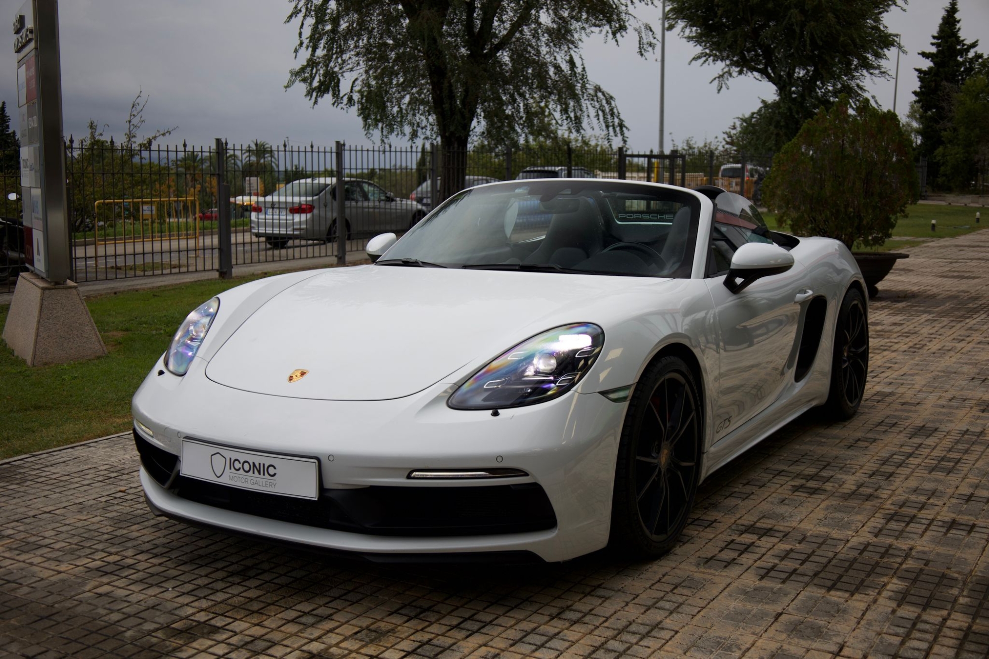 PORSCHE BOXSTER GTS