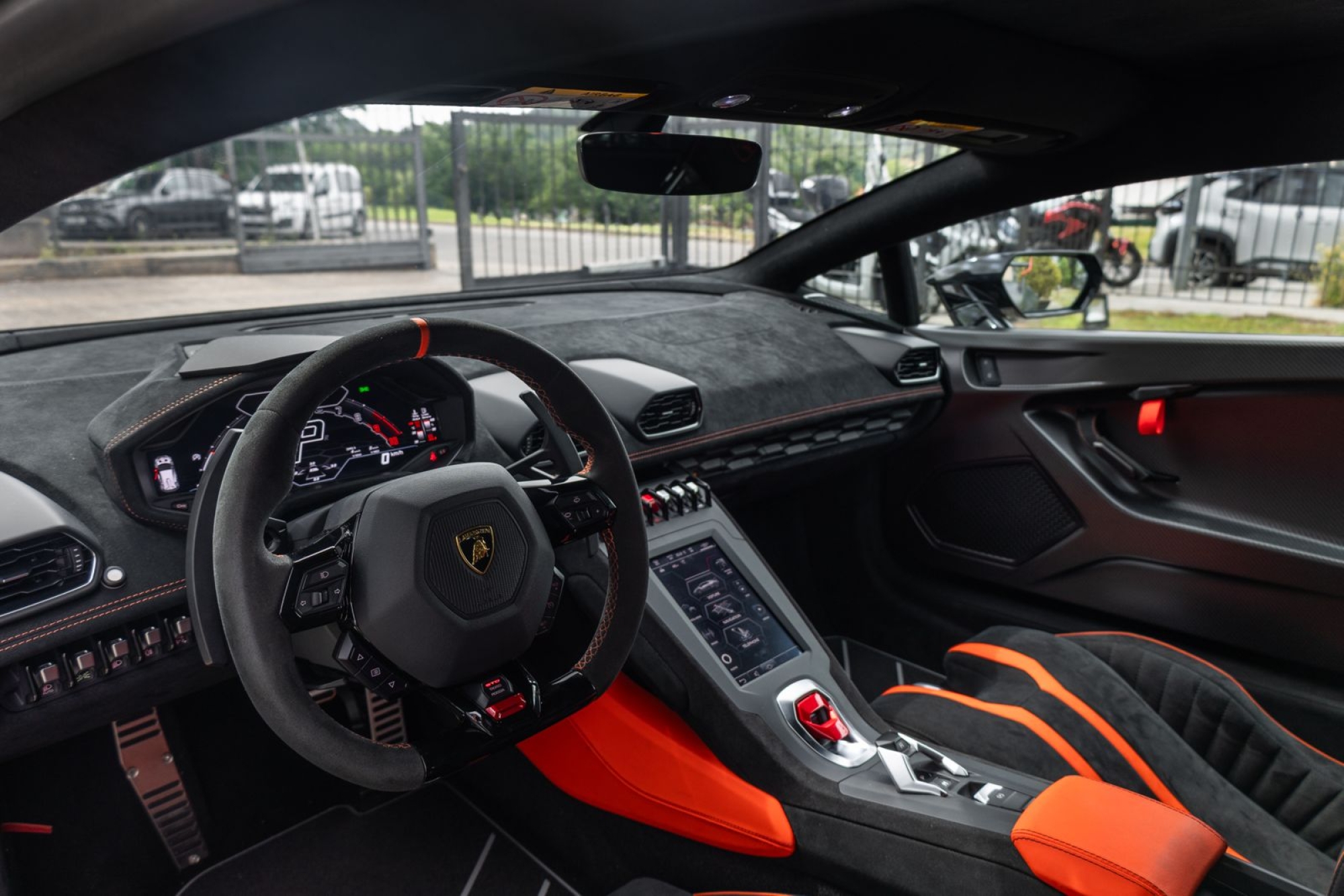 LAMBORGHINI HURACAN STO