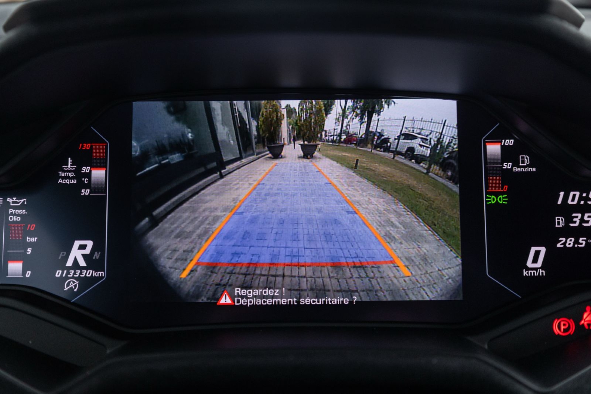 LAMBORGHINI HURACAN STO