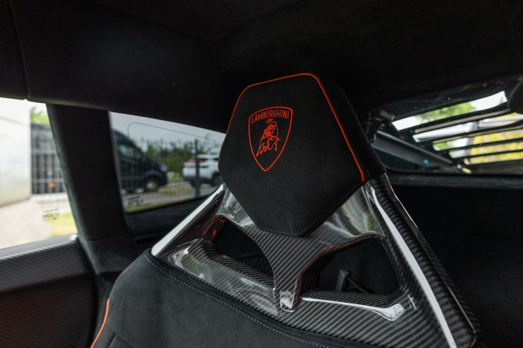 LAMBORGHINI HURACAN STO