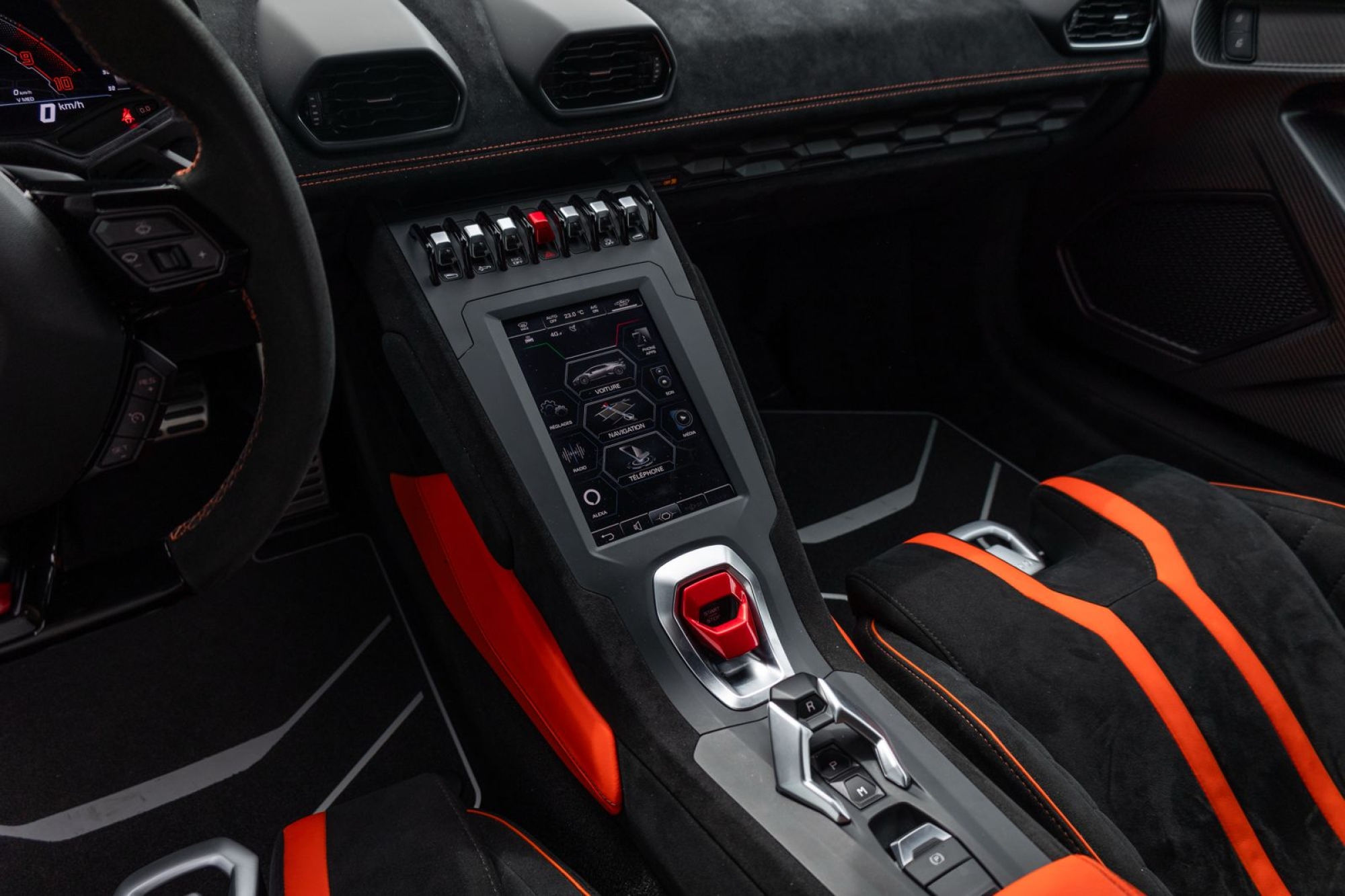 LAMBORGHINI HURACAN STO