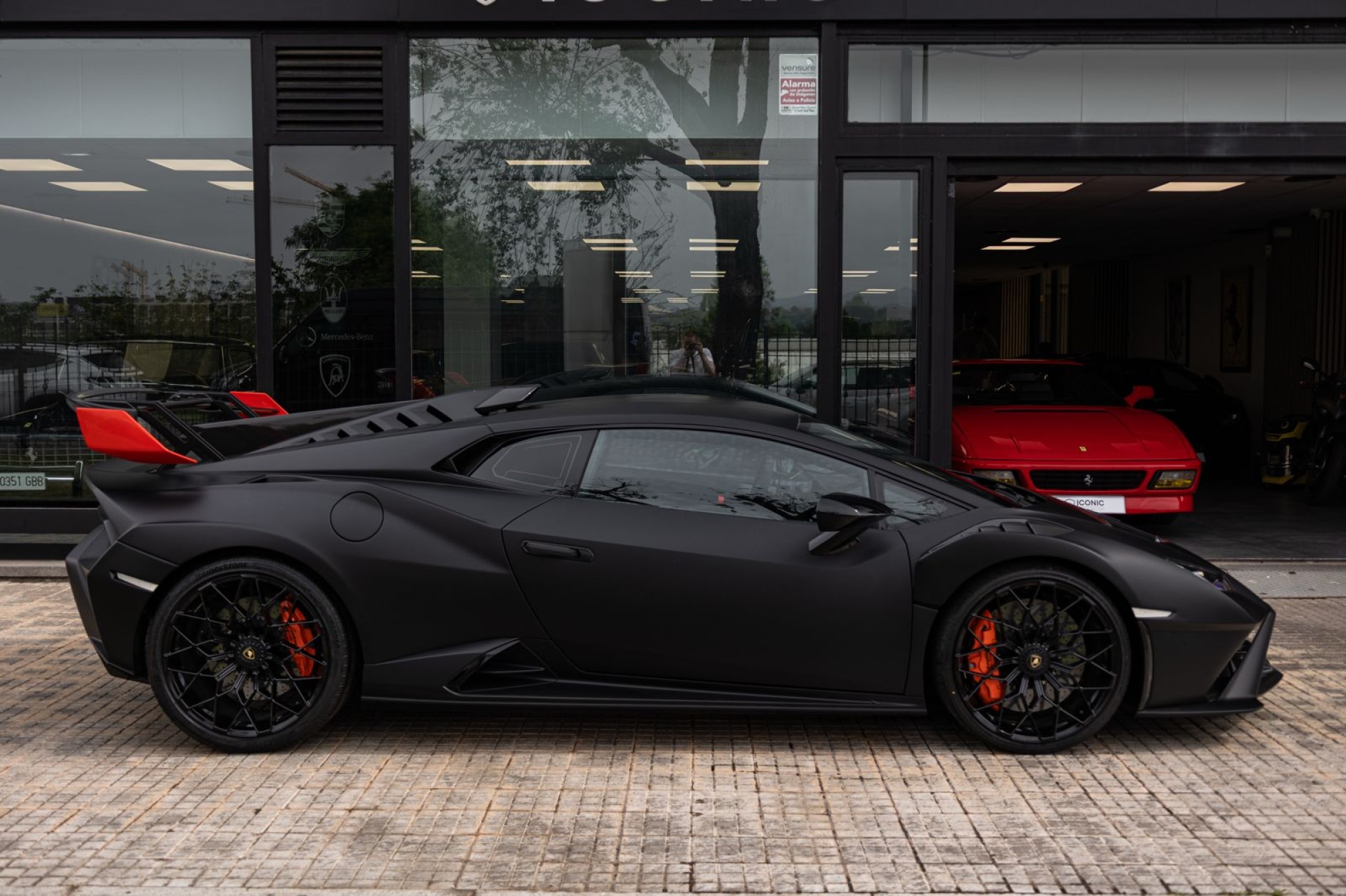 LAMBORGHINI HURACAN STO