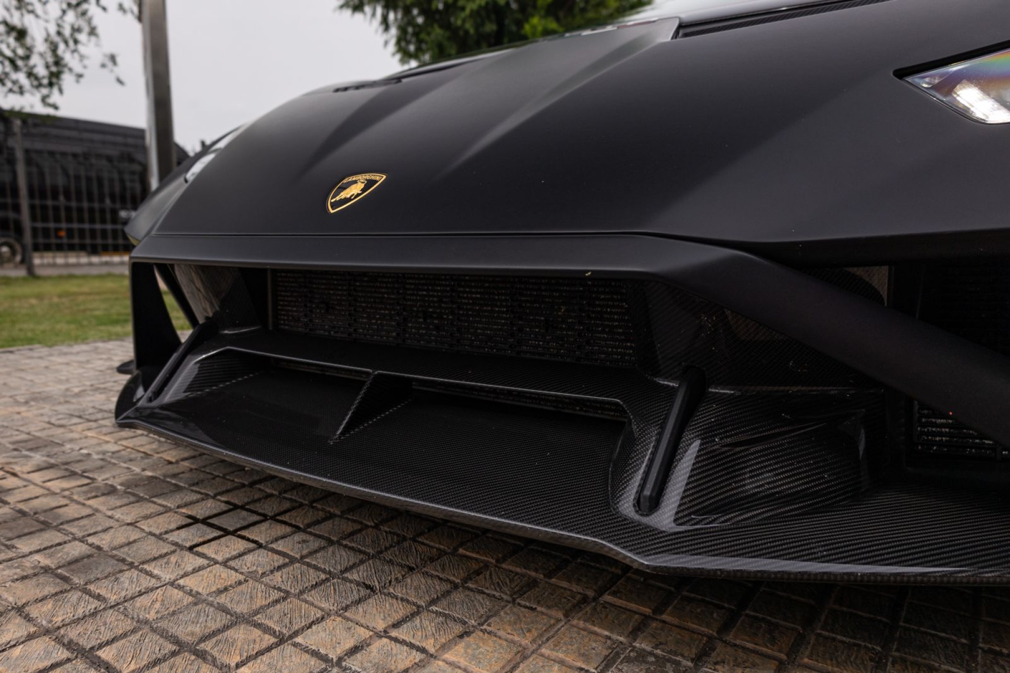 LAMBORGHINI HURACAN STO