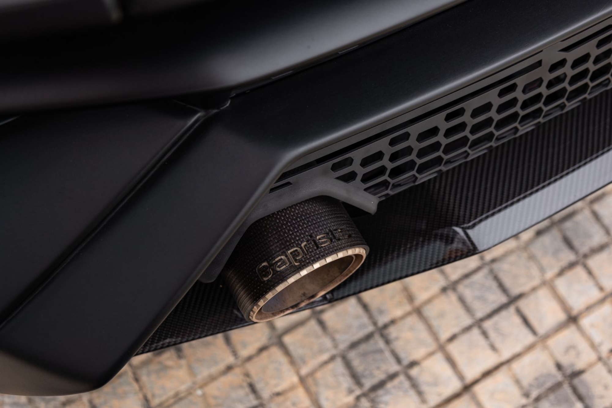 LAMBORGHINI HURACAN STO