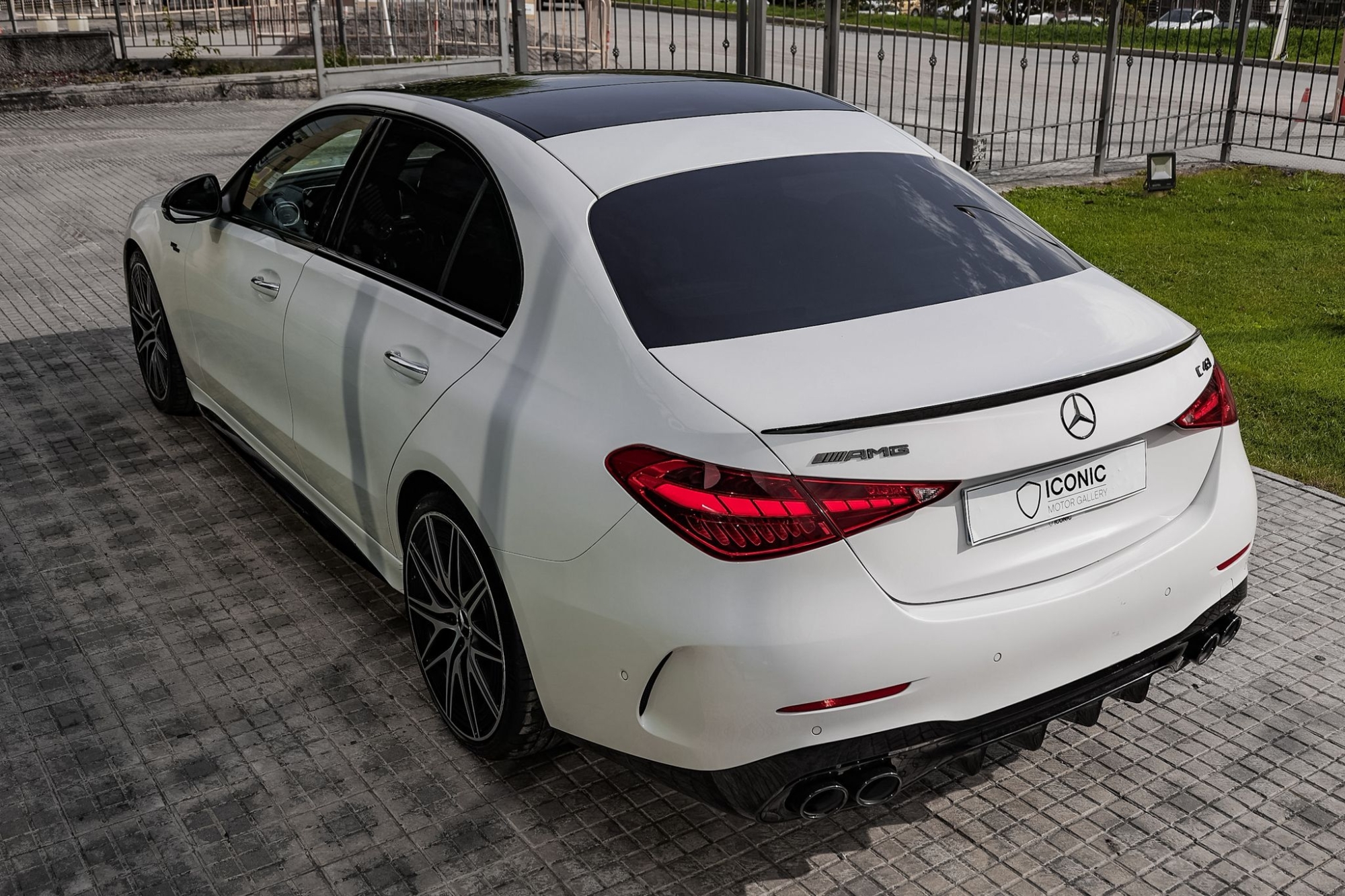 MERCEDES-BENZ AMG C 43 4MATIC+