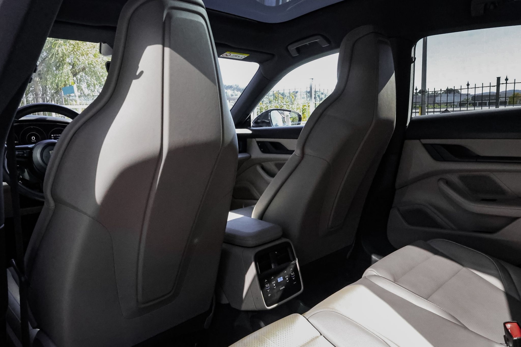 PORSCHE TAYCAN 4 CROSS TURISMO